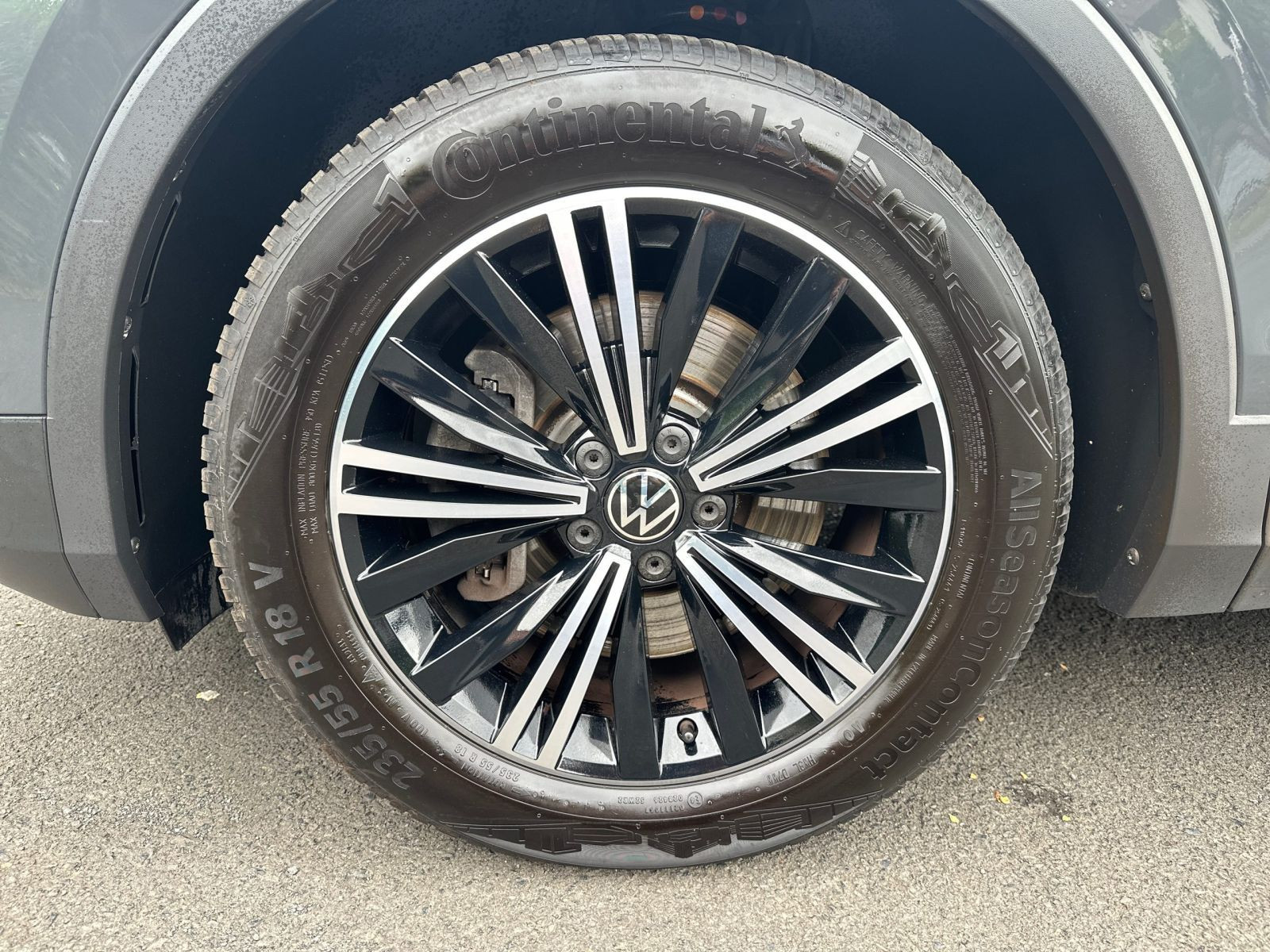 Volkswagen - Tiguan_9