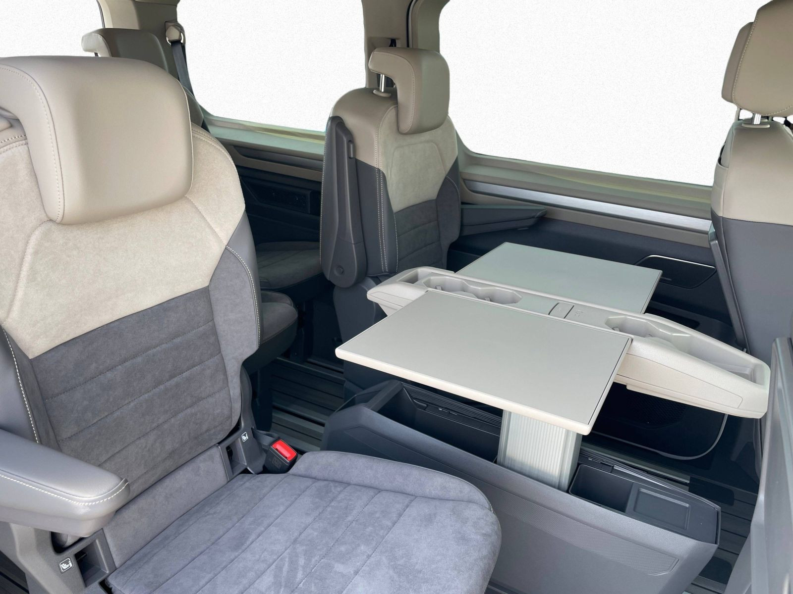 Volkswagen - Multivan_7