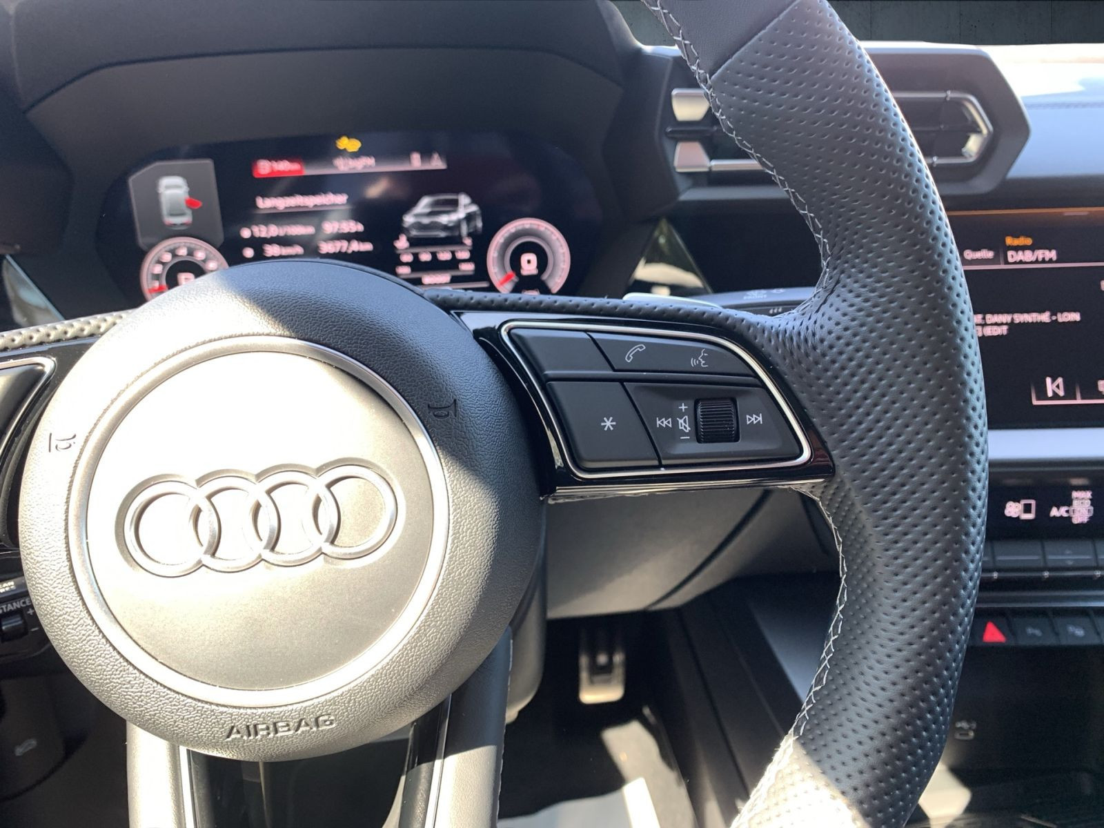 Audi - S3 Limousine_23