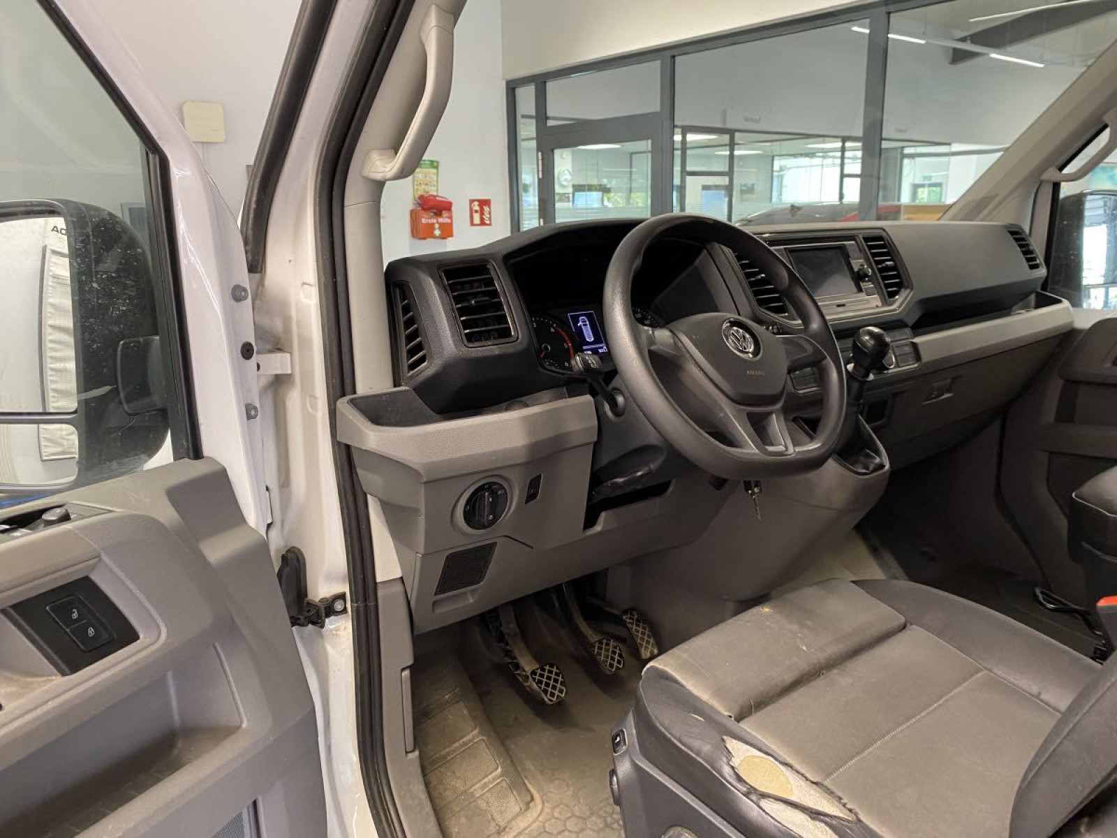 Volkswagen - Crafter_12
