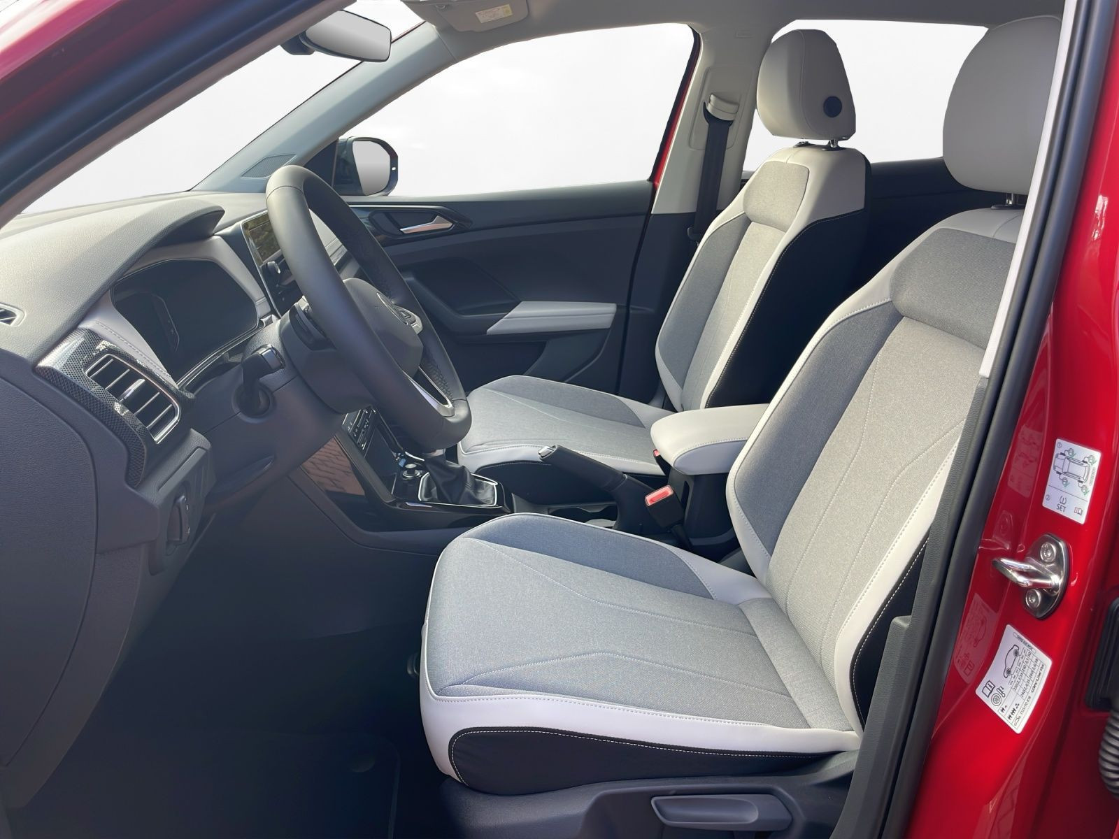 Volkswagen - T-Cross_6