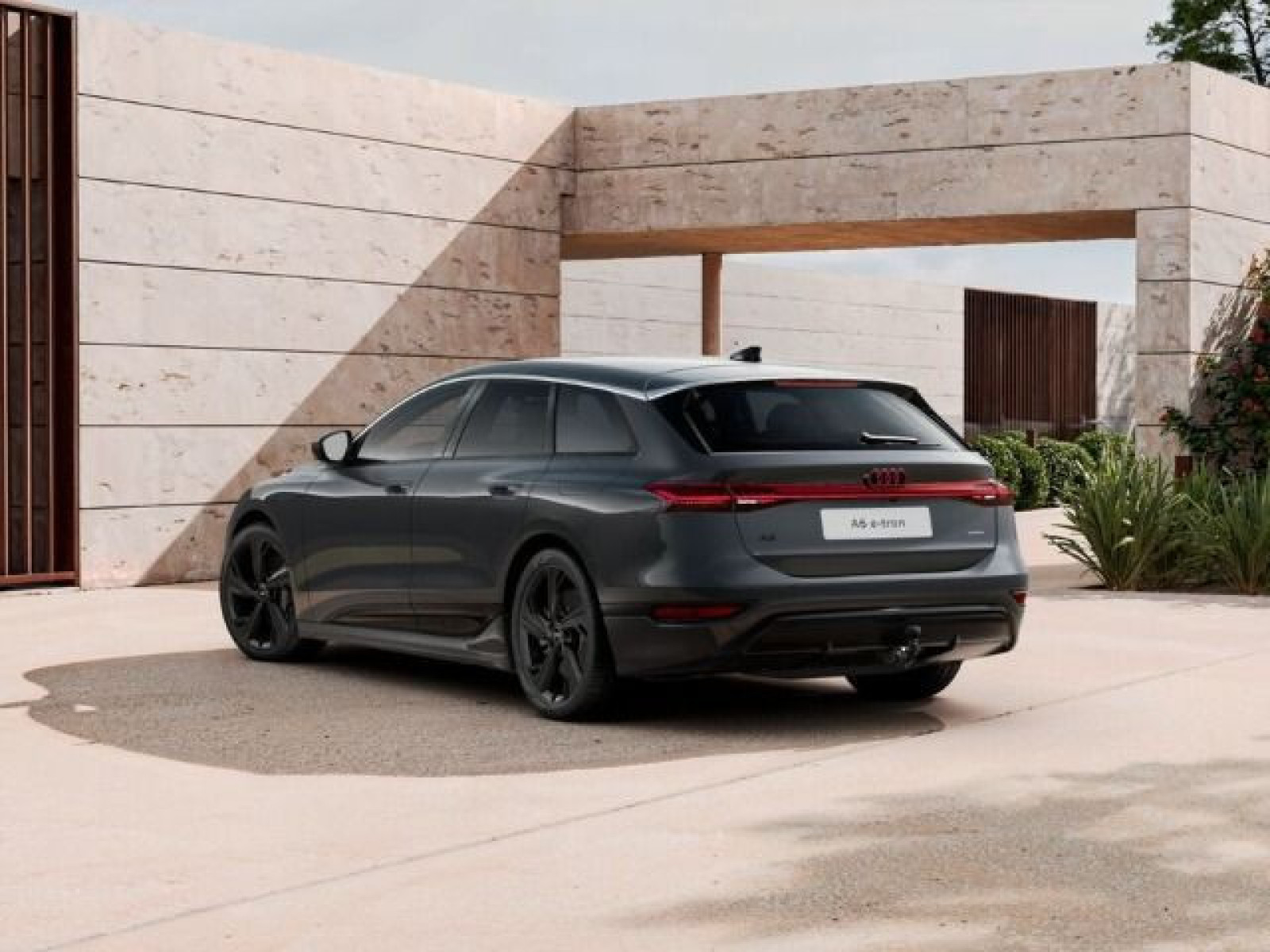 Audi - A6 Avant e-tron_5