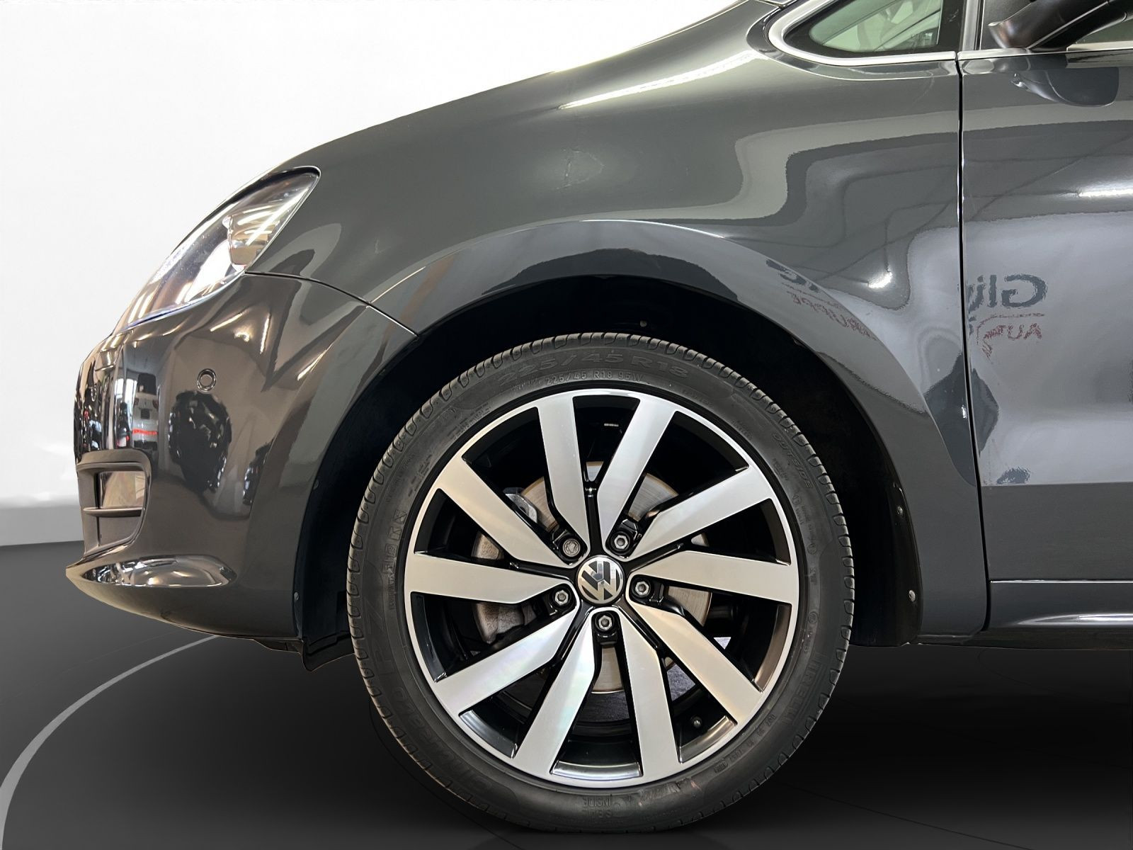 Volkswagen - Sharan_13