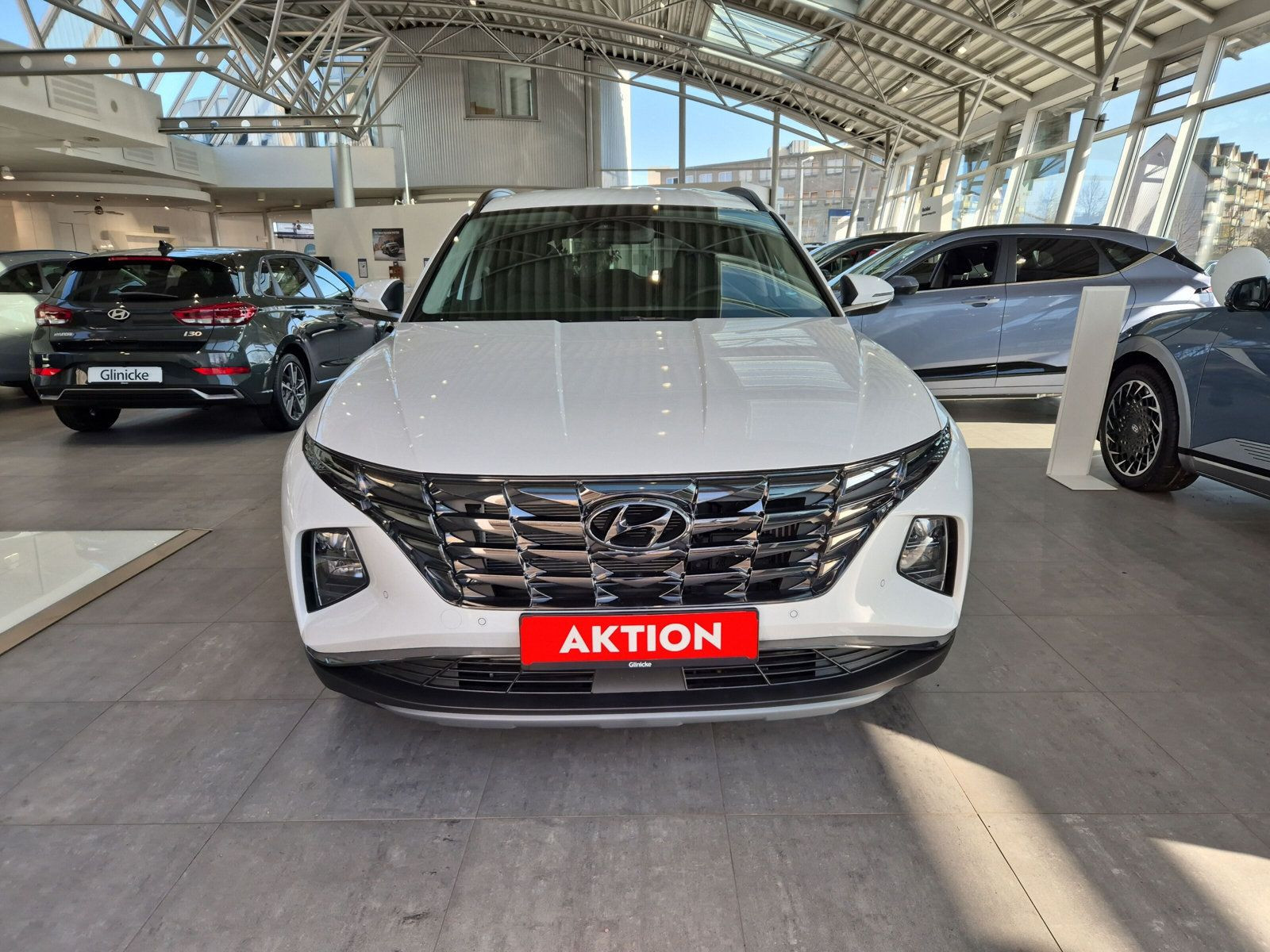 Hyundai - Tucson_4
