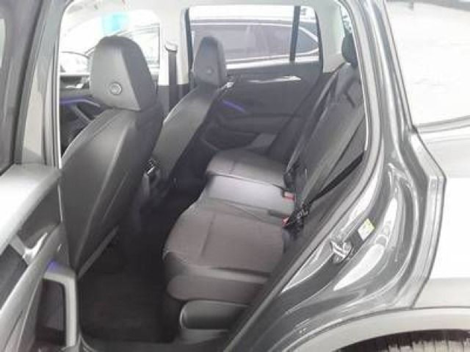 Volkswagen - Tiguan_7