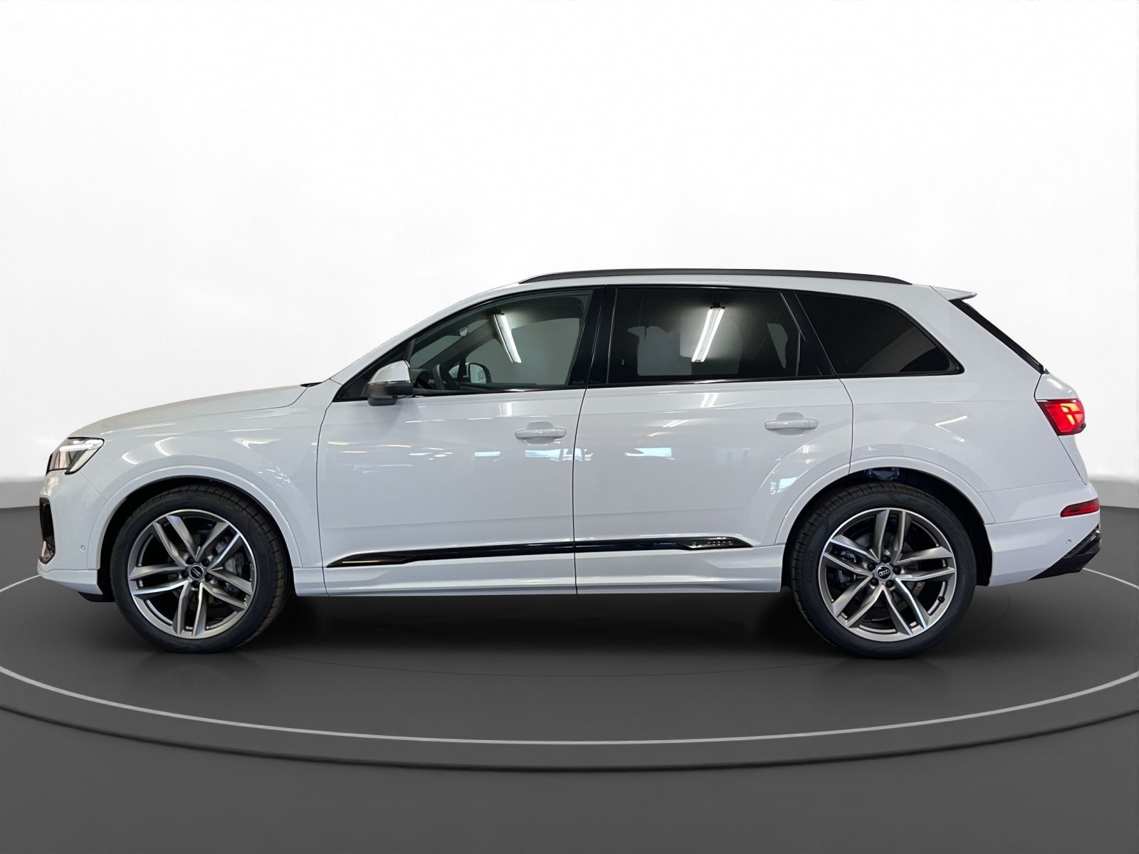 Audi - Q7_8
