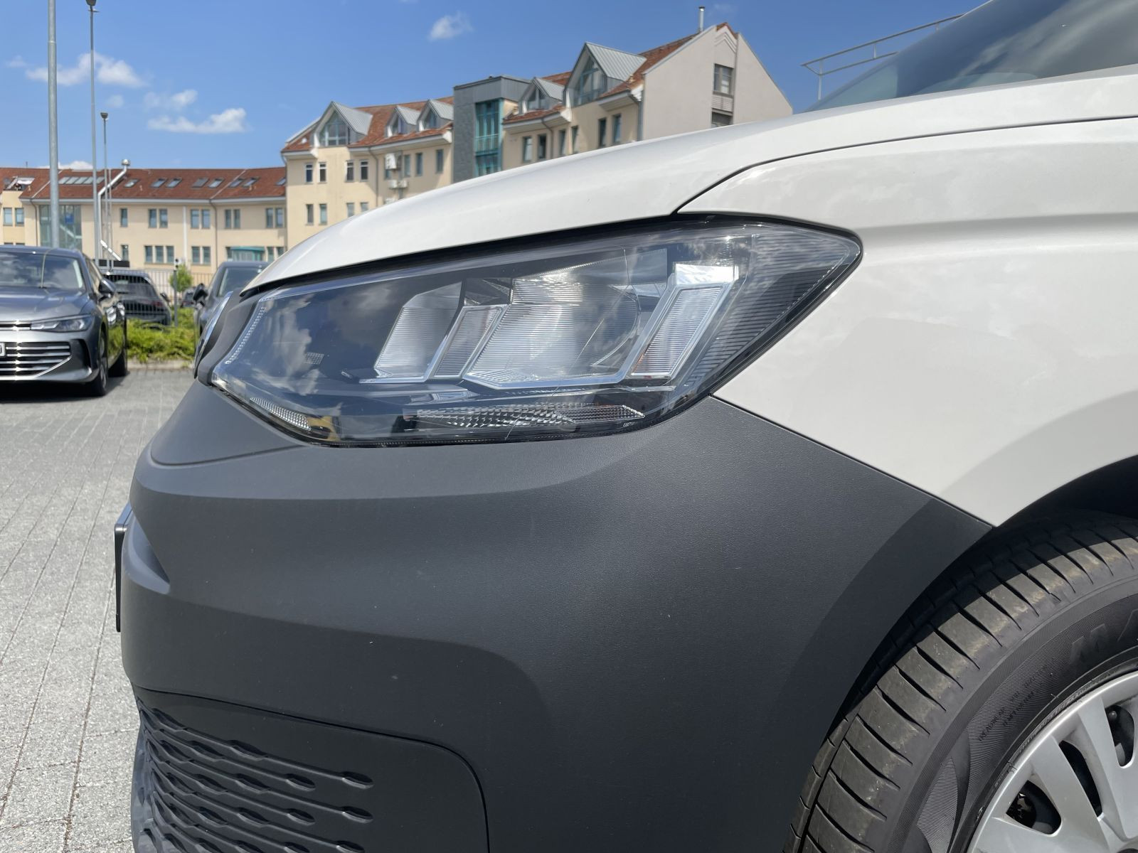Volkswagen - Caddy Cargo_13