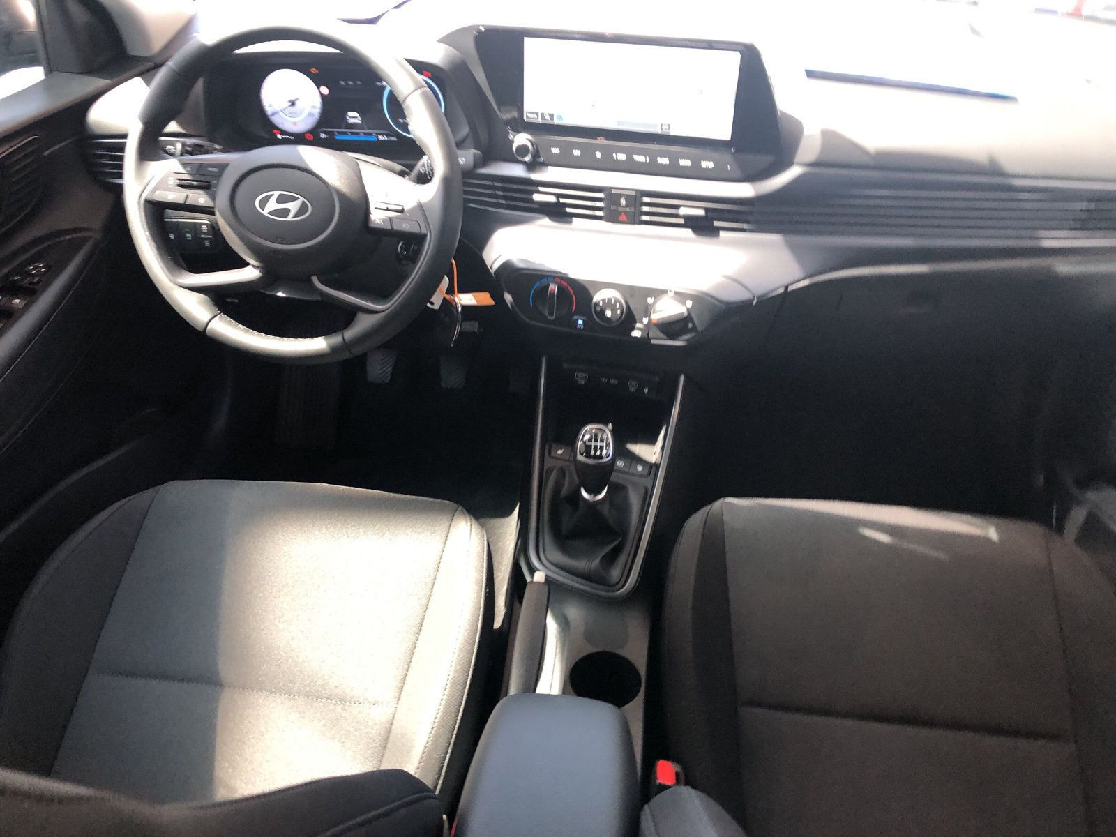 Hyundai - i20_8