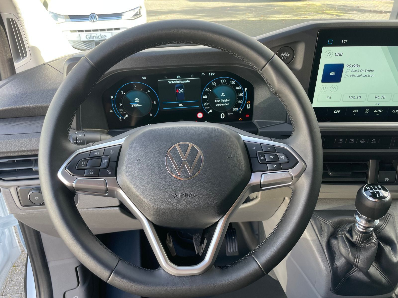 Volkswagen - T7 Transporter_12