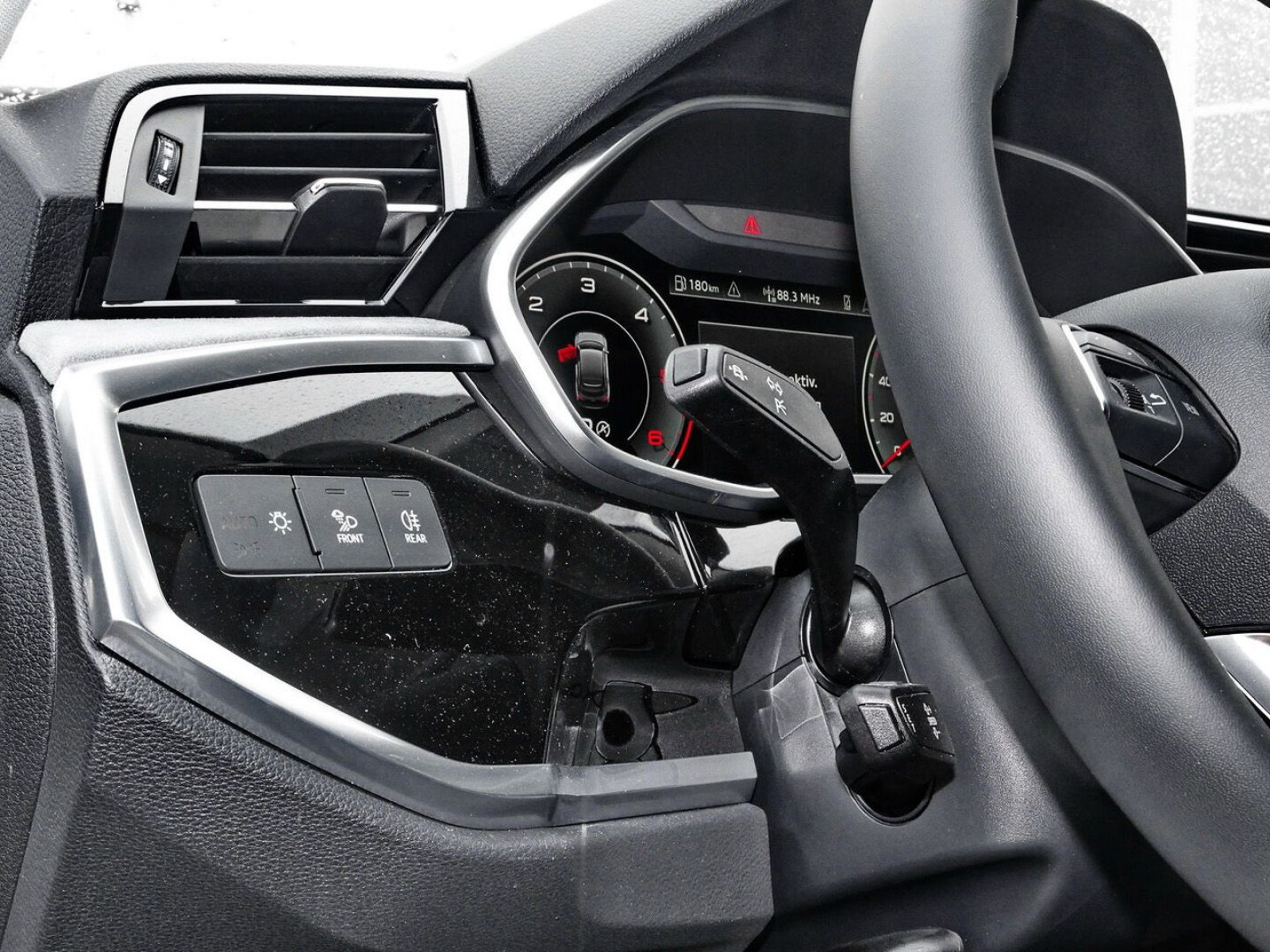 Audi - Q3 Sportback_14