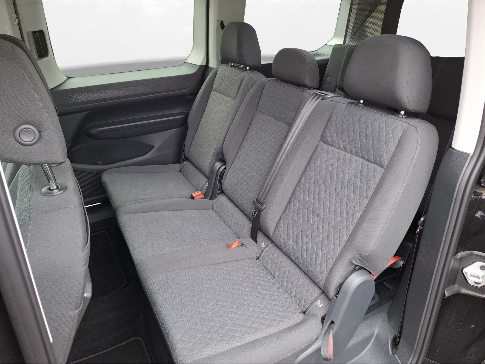 Volkswagen - Caddy Maxi_3