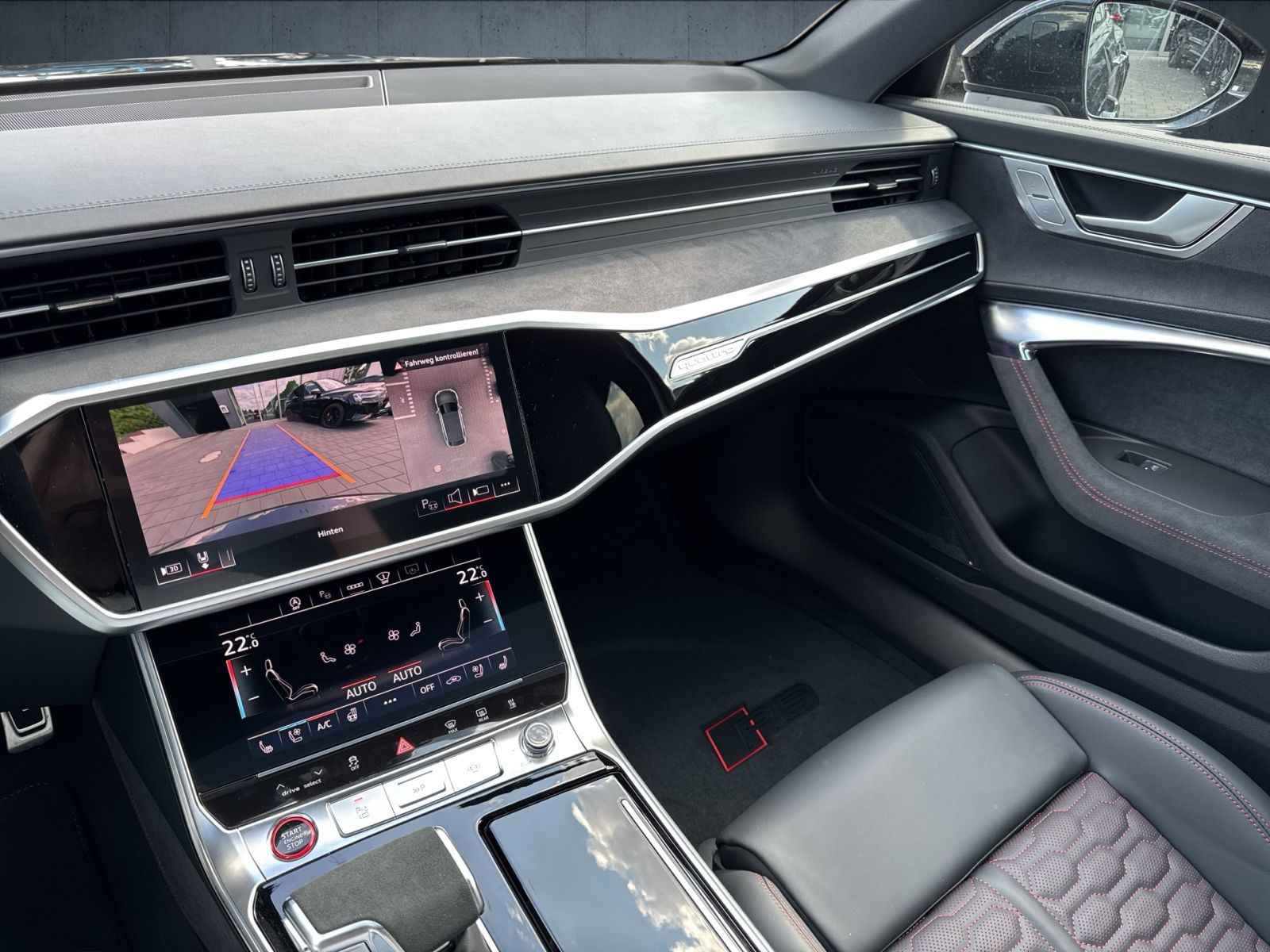 Audi - RS 6_30