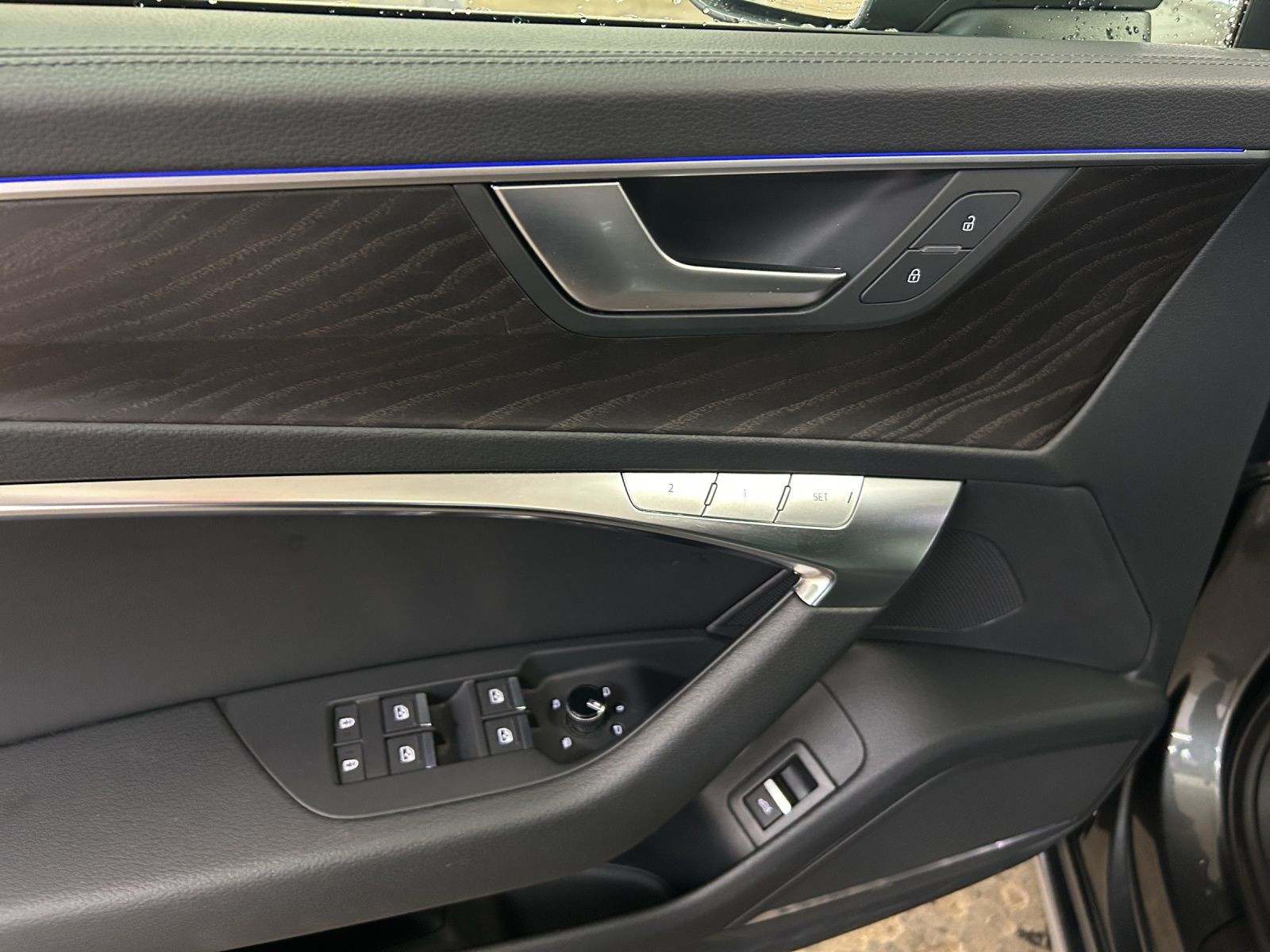 Audi - A6 allroad quattro_12