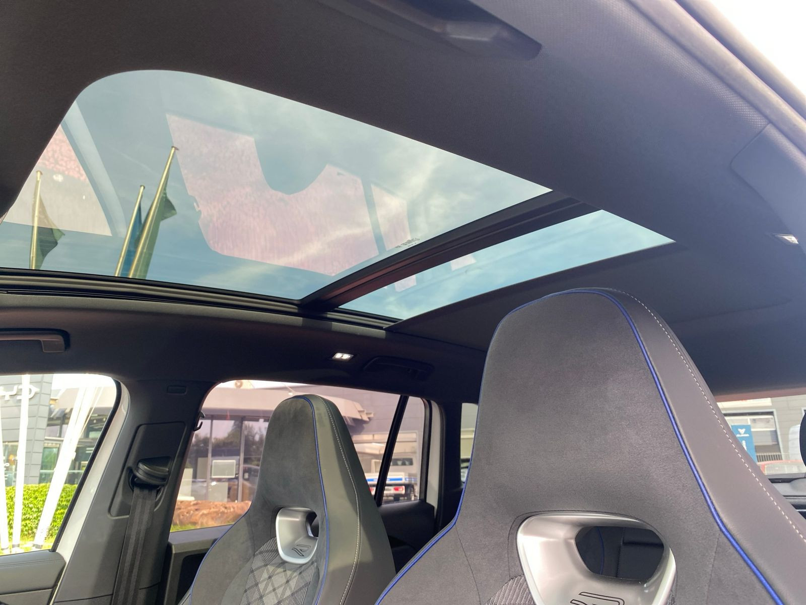 Volkswagen - Tiguan_15