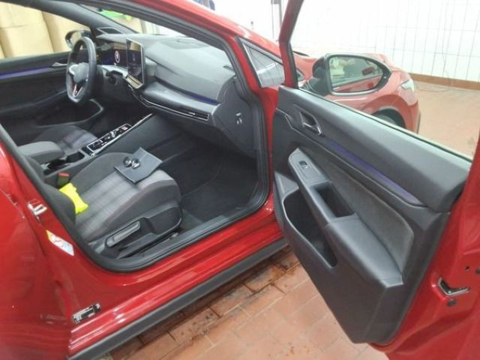 Volkswagen - Golf GTI_7