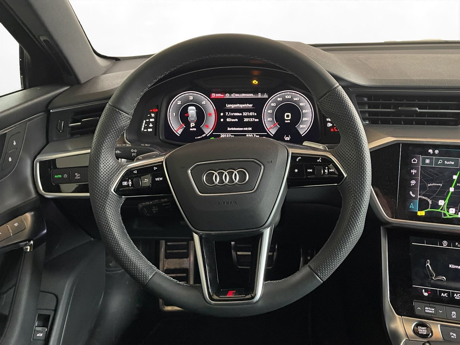 Audi - A6 Avant_21