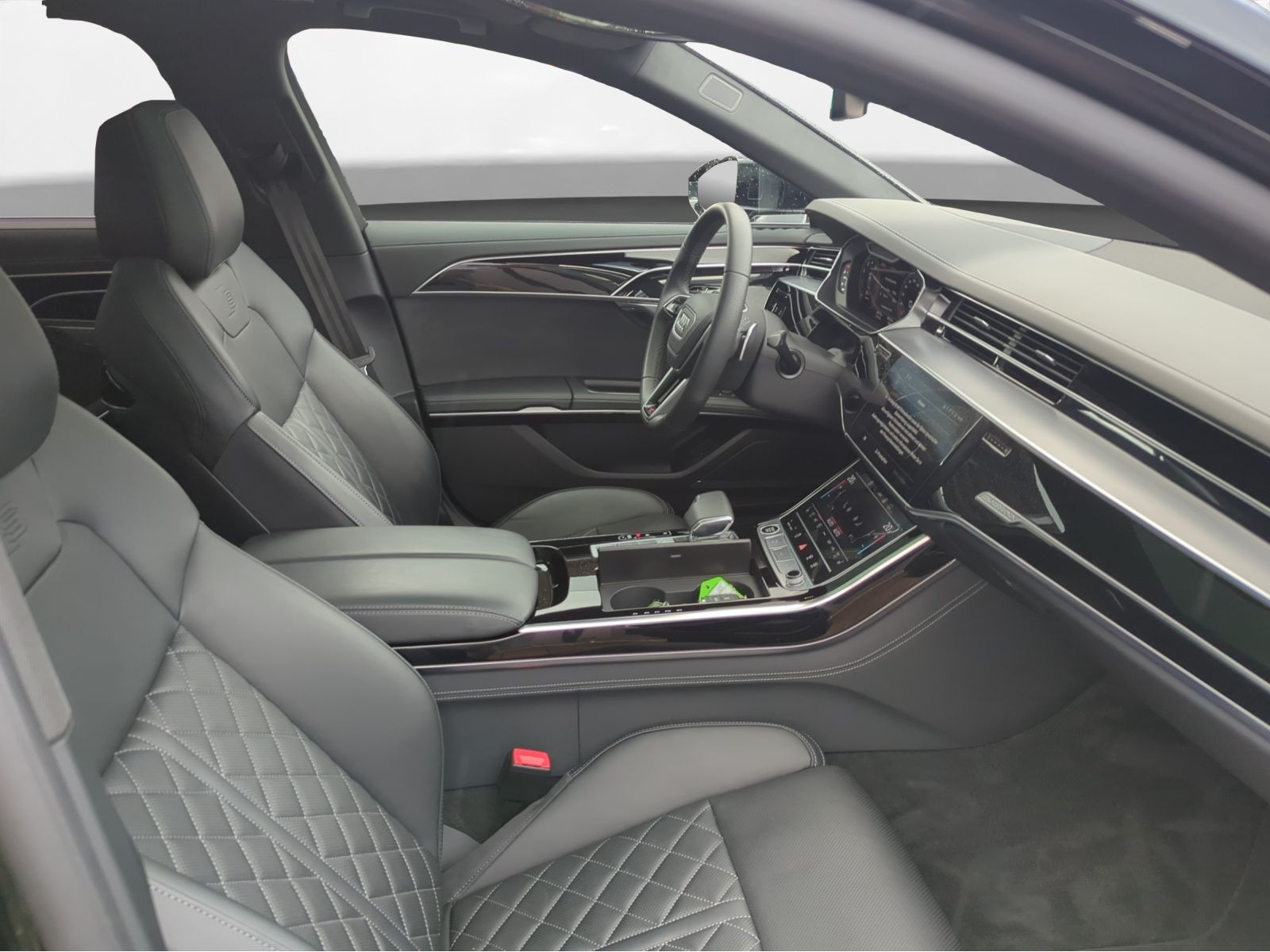 Audi - A8_12