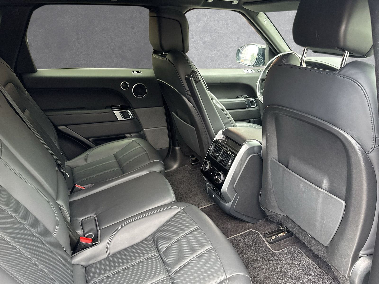 Land Rover - Range Rover Sport_5