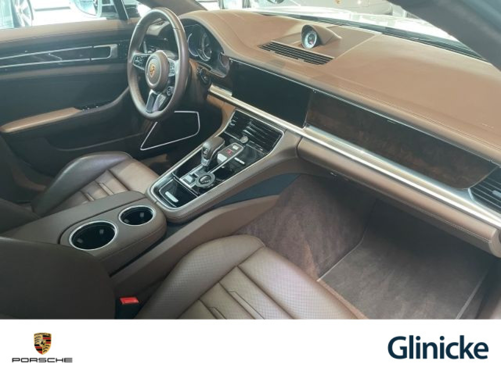 Porsche - Panamera_17