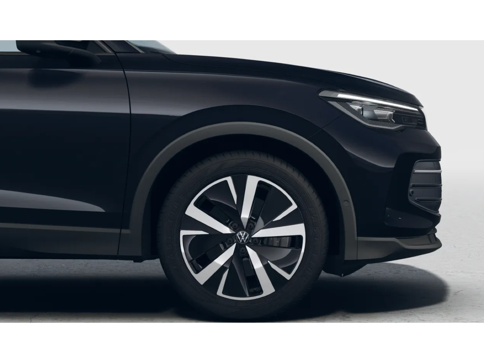 Volkswagen - Tiguan_8