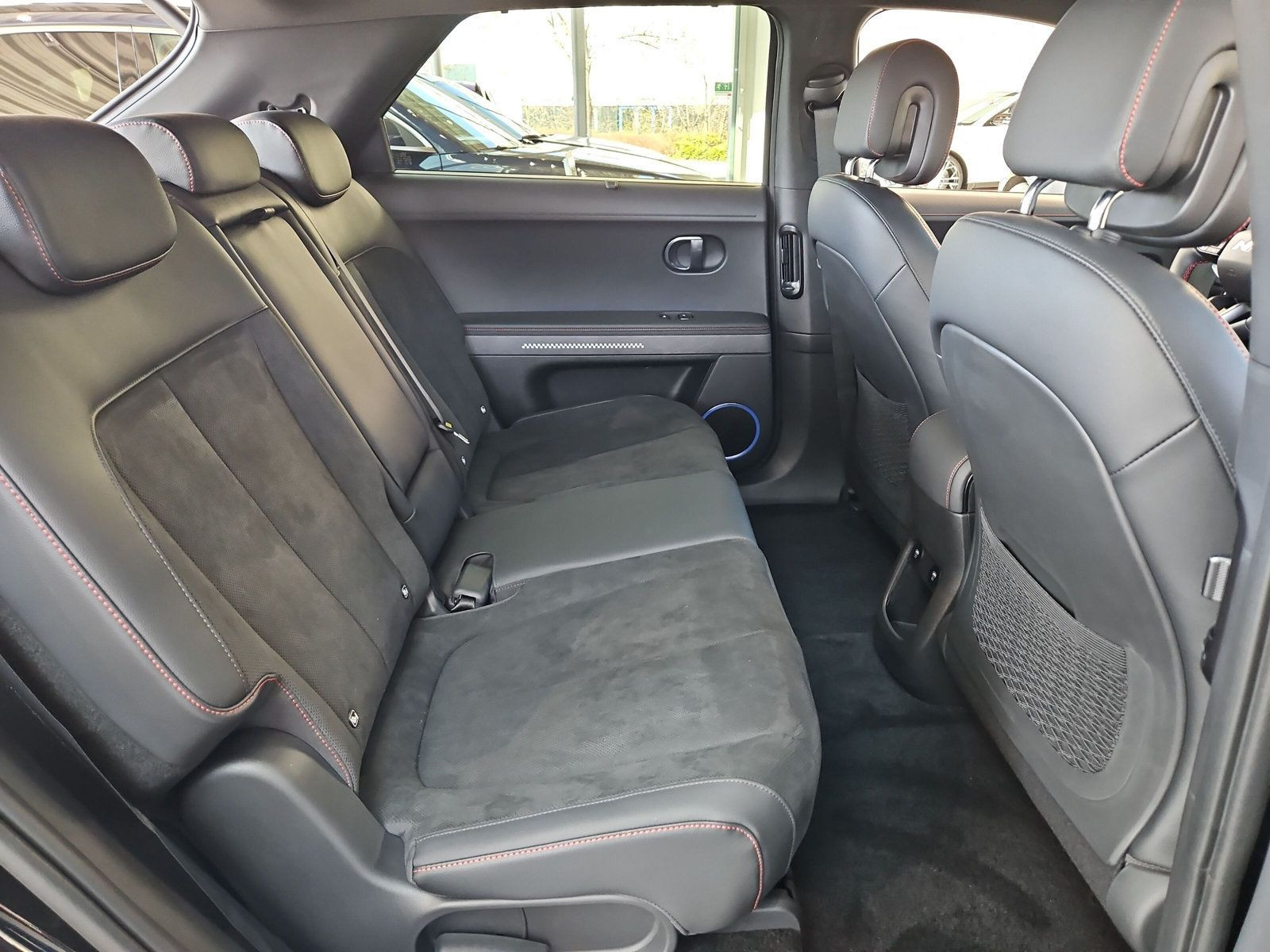 Hyundai - IONIQ 5_9