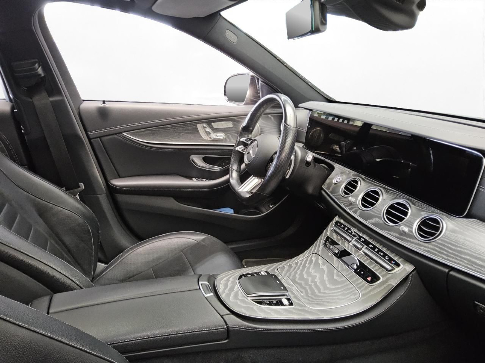 Mercedes-Benz - E 400_3