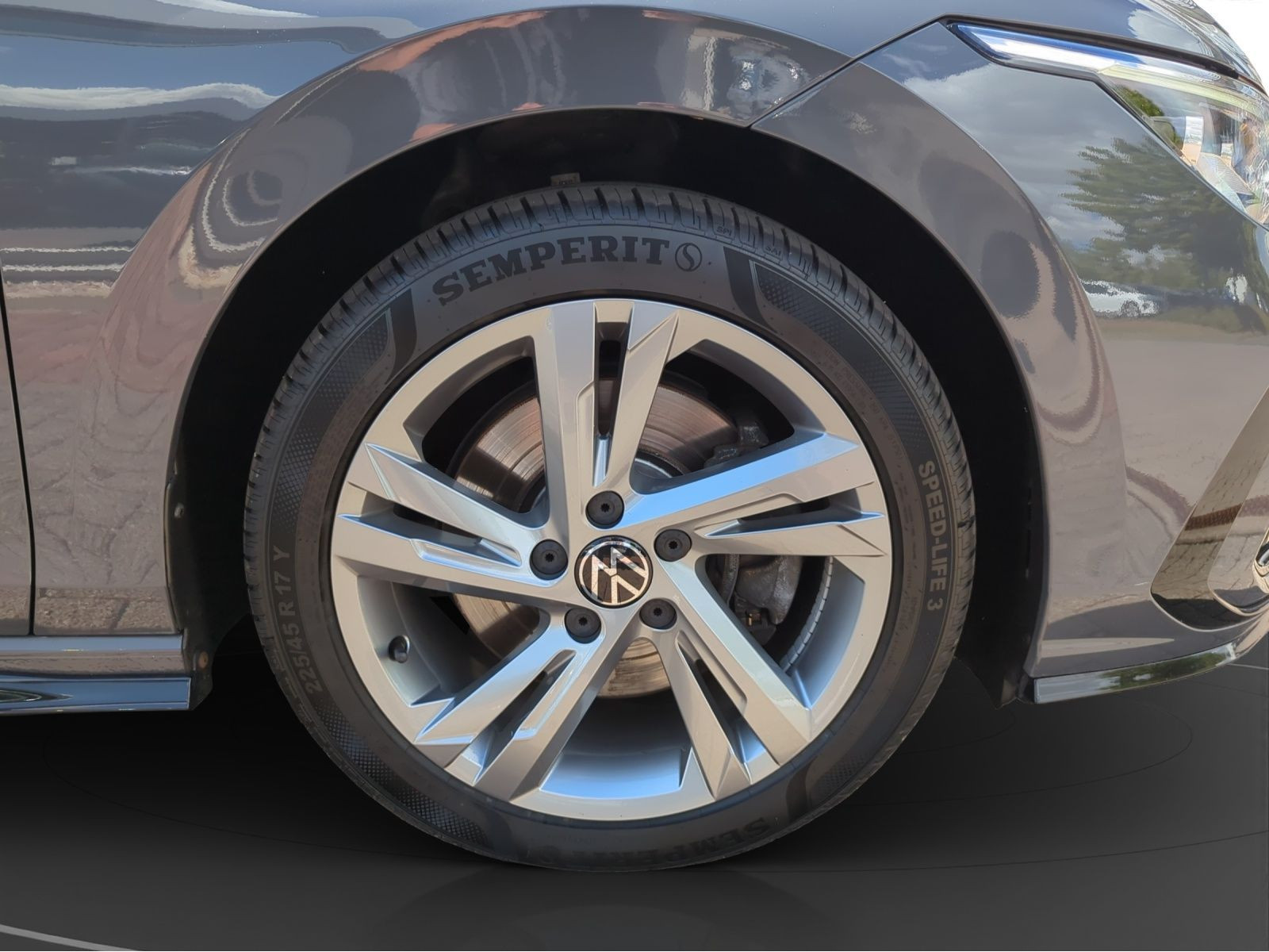 Volkswagen - Golf Variant_13