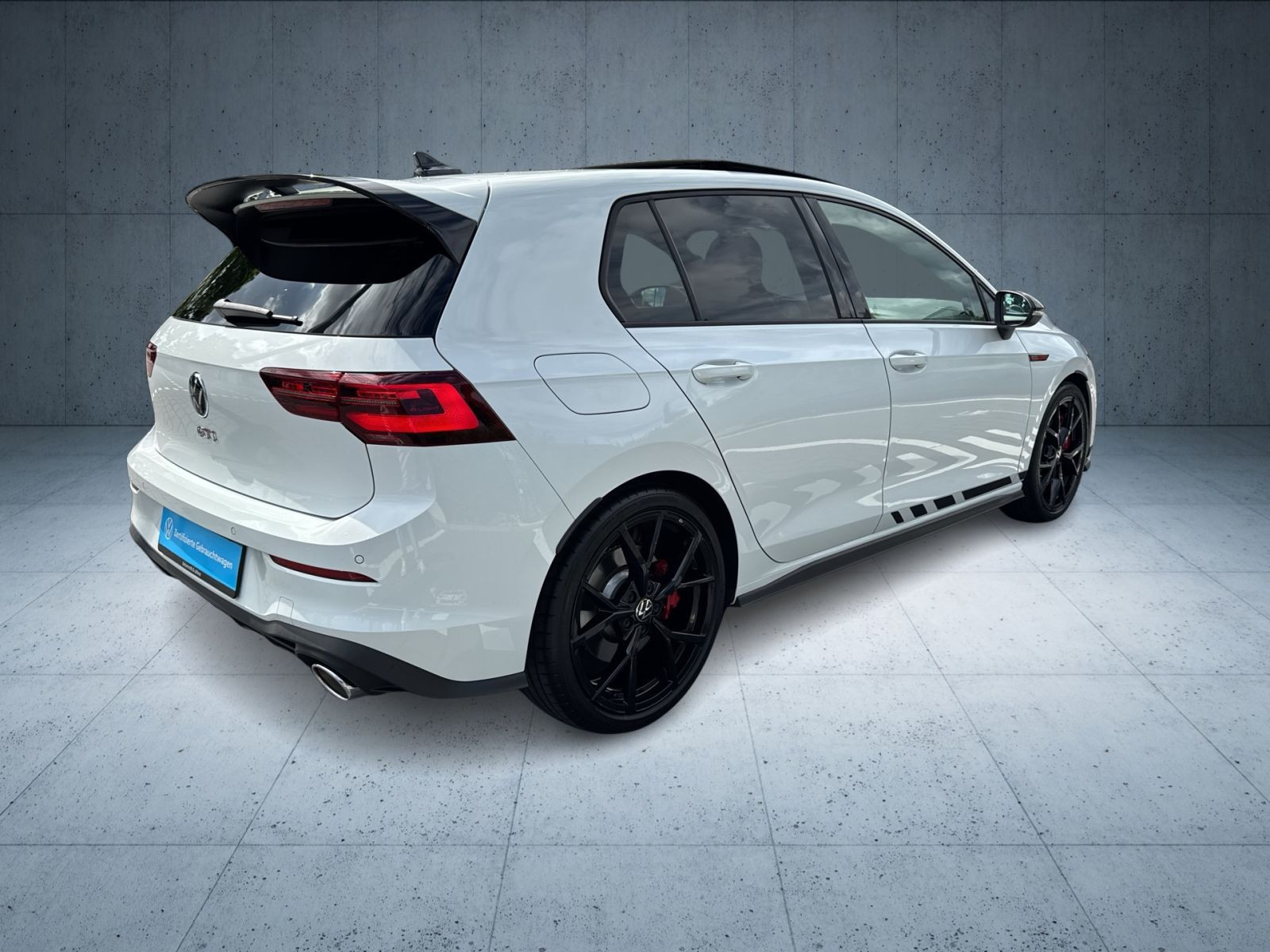 Volkswagen - Golf GTI_31