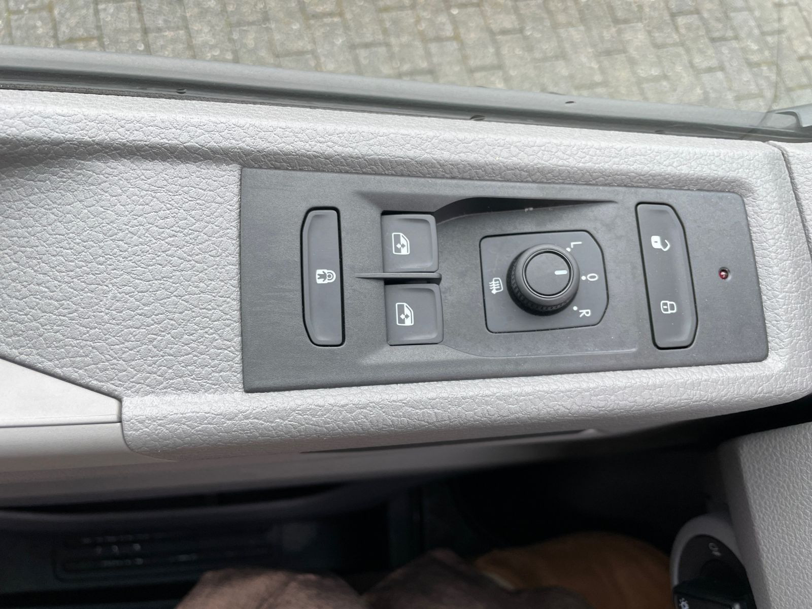 Volkswagen - T6.1 Kombi_14
