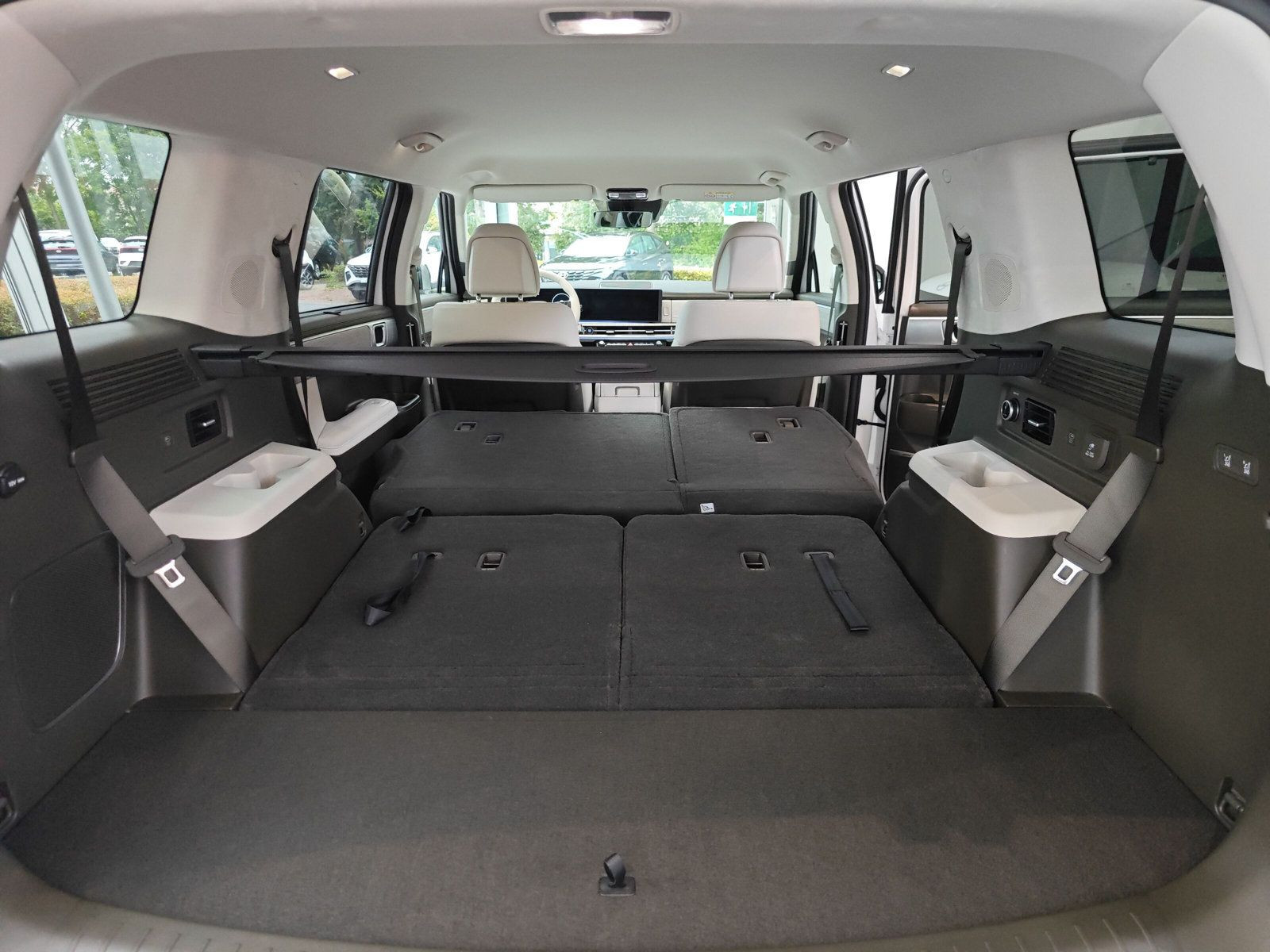 Hyundai - SANTA FE_8