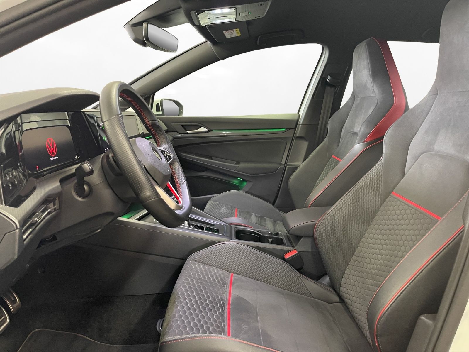 Volkswagen - Golf GTI_17