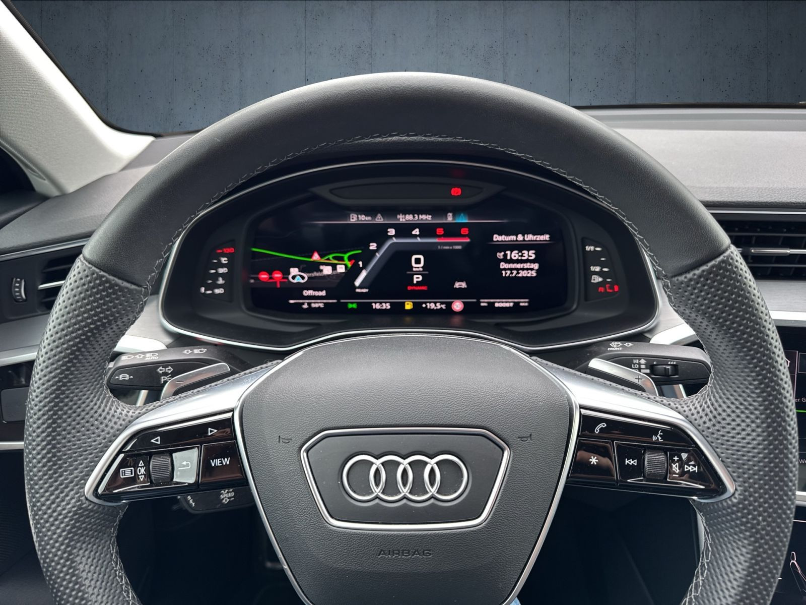 Audi - S6 Limousine_28
