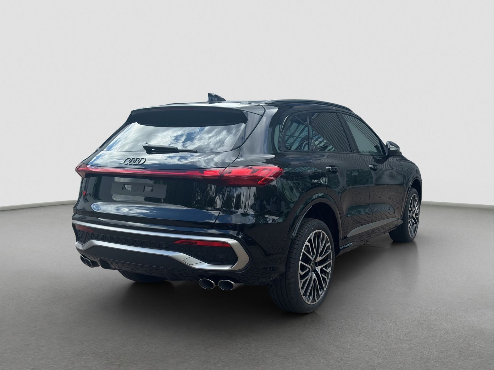Audi - SQ5_8