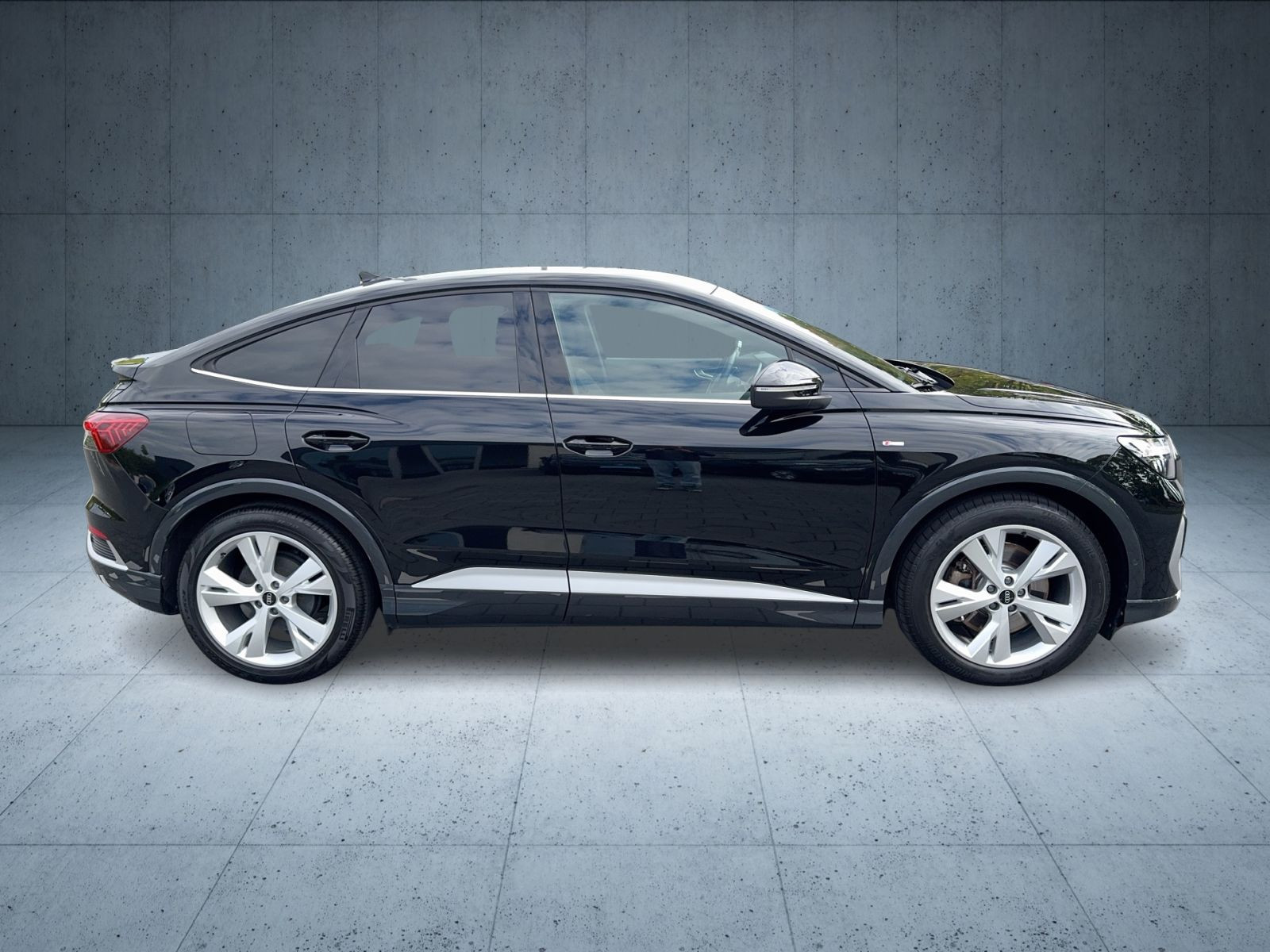 Audi - Q4 Sportback e-tron_6 Audi - Q4 Sportback e-tron_6