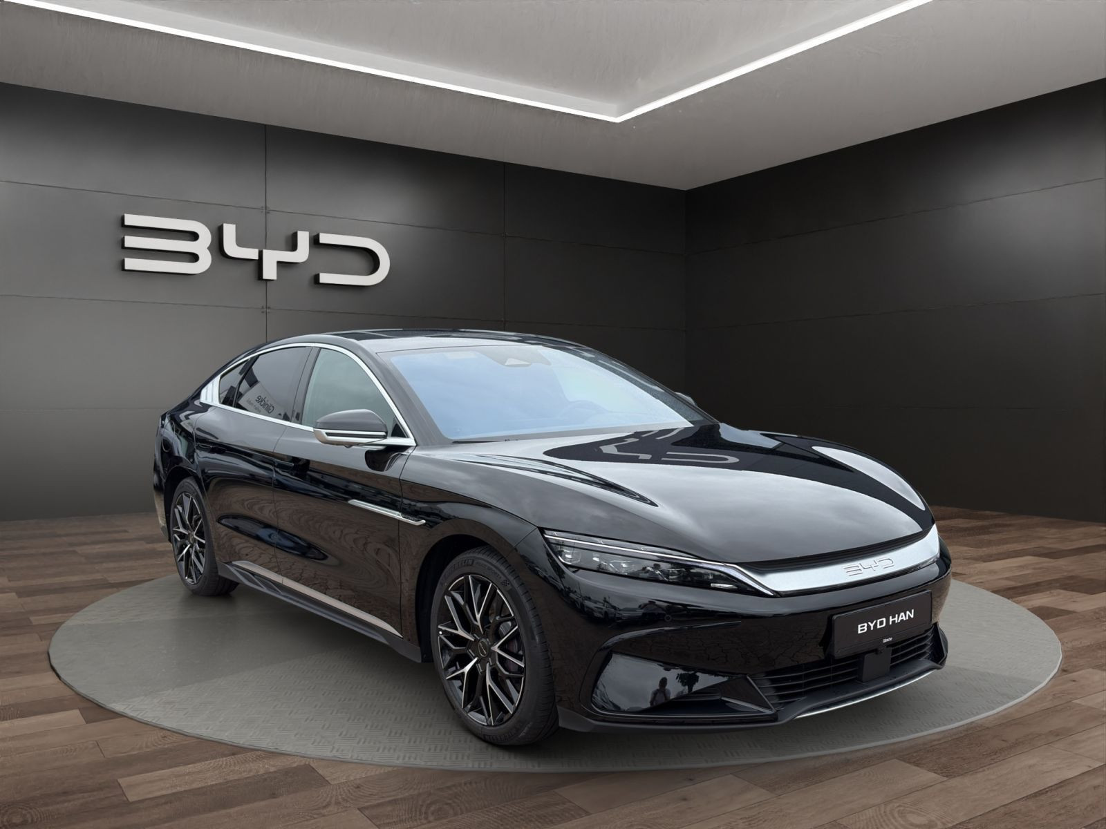BYD - HAN_8