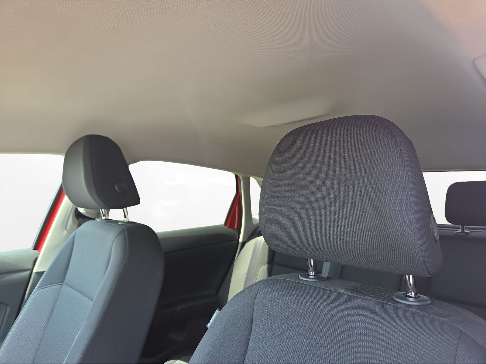 Volkswagen - Polo_10