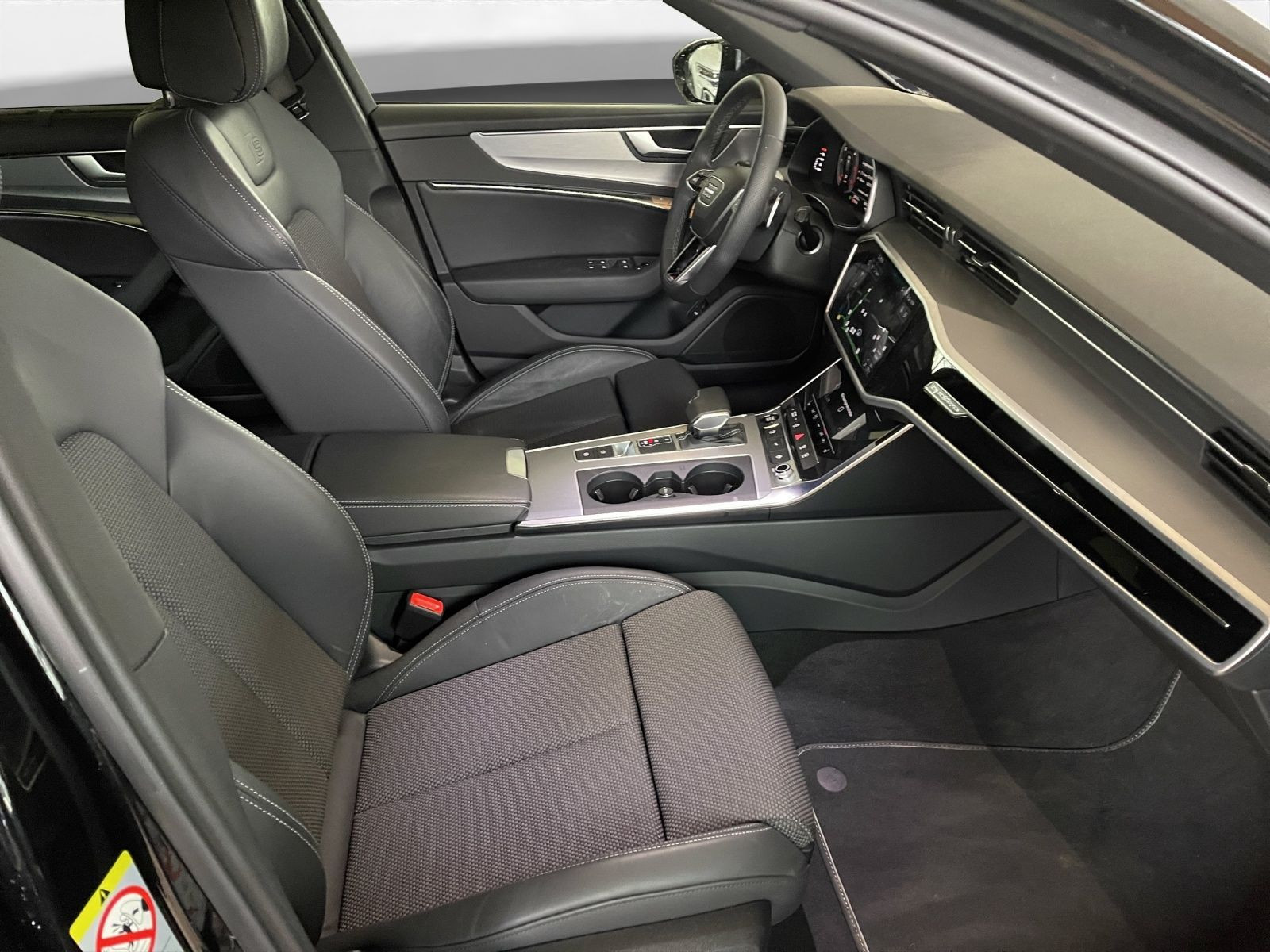 Audi - A6 Avant_18