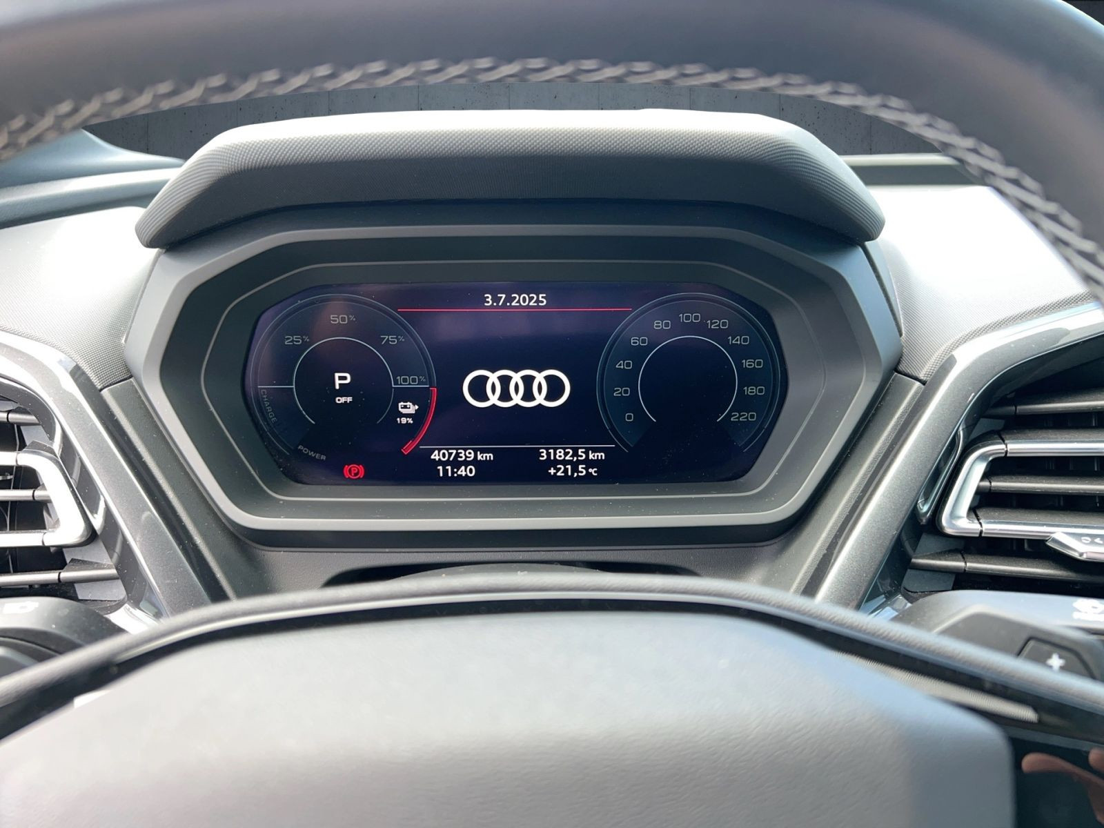 Audi - Q4 Sportback e-tron_12