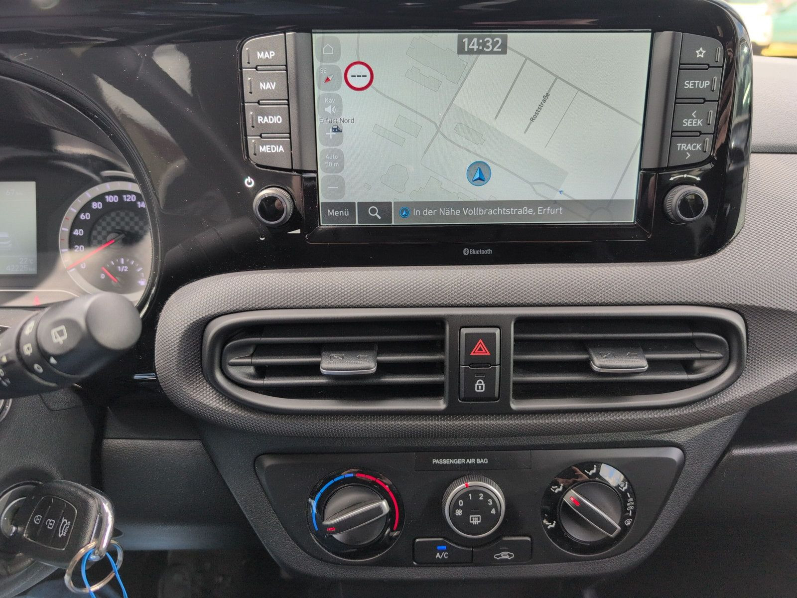 Hyundai - i10_10