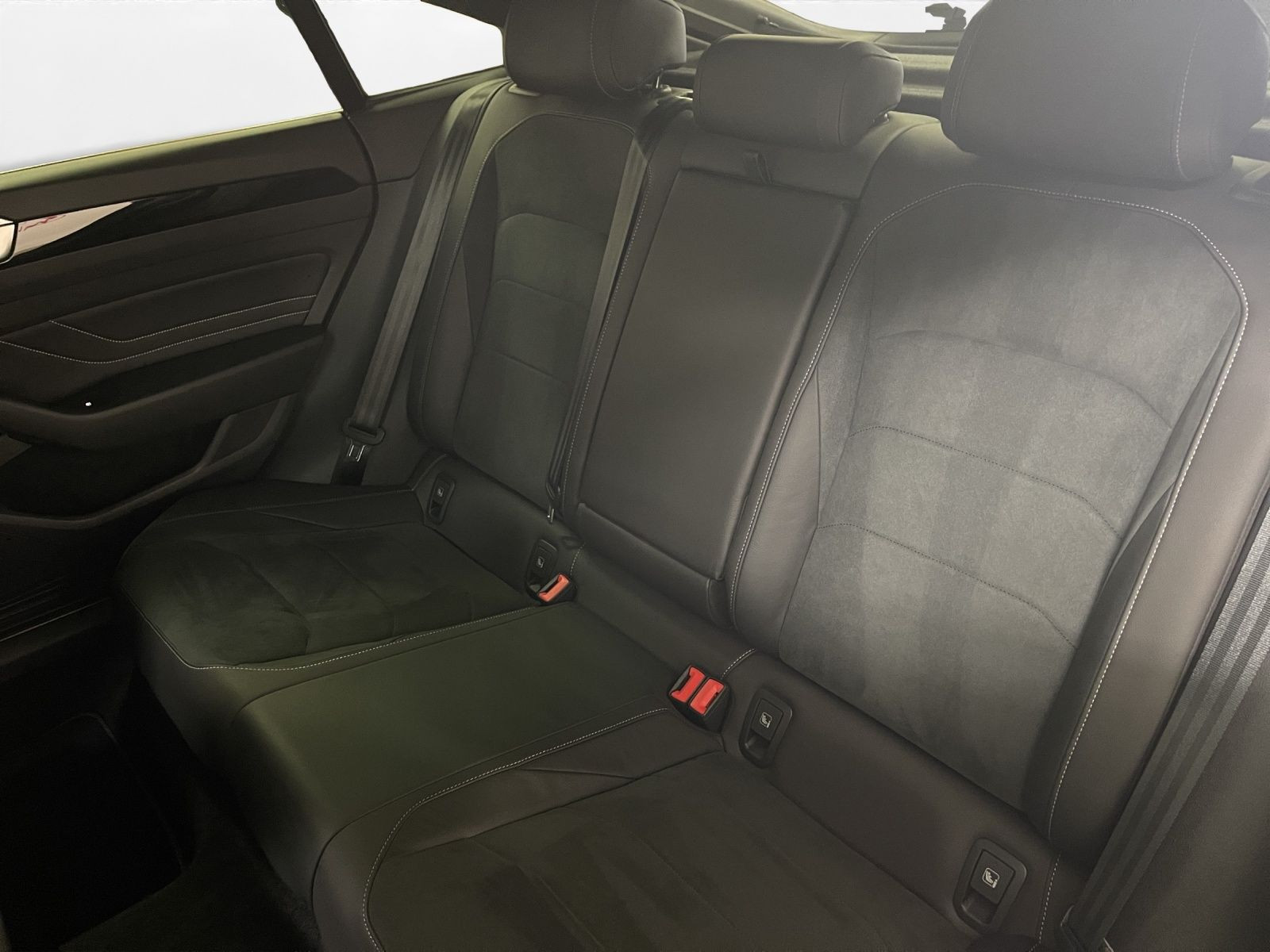 Volkswagen - Arteon_19