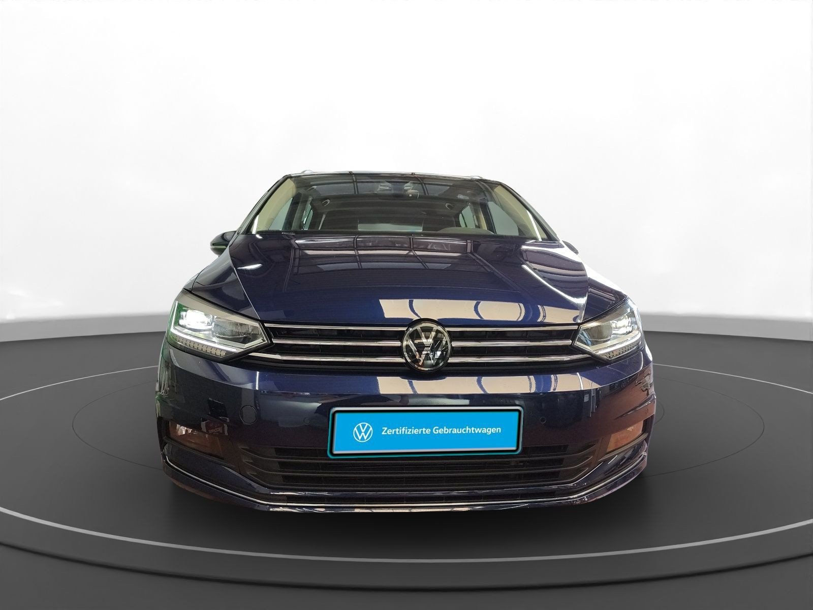 Volkswagen - Touran_13
