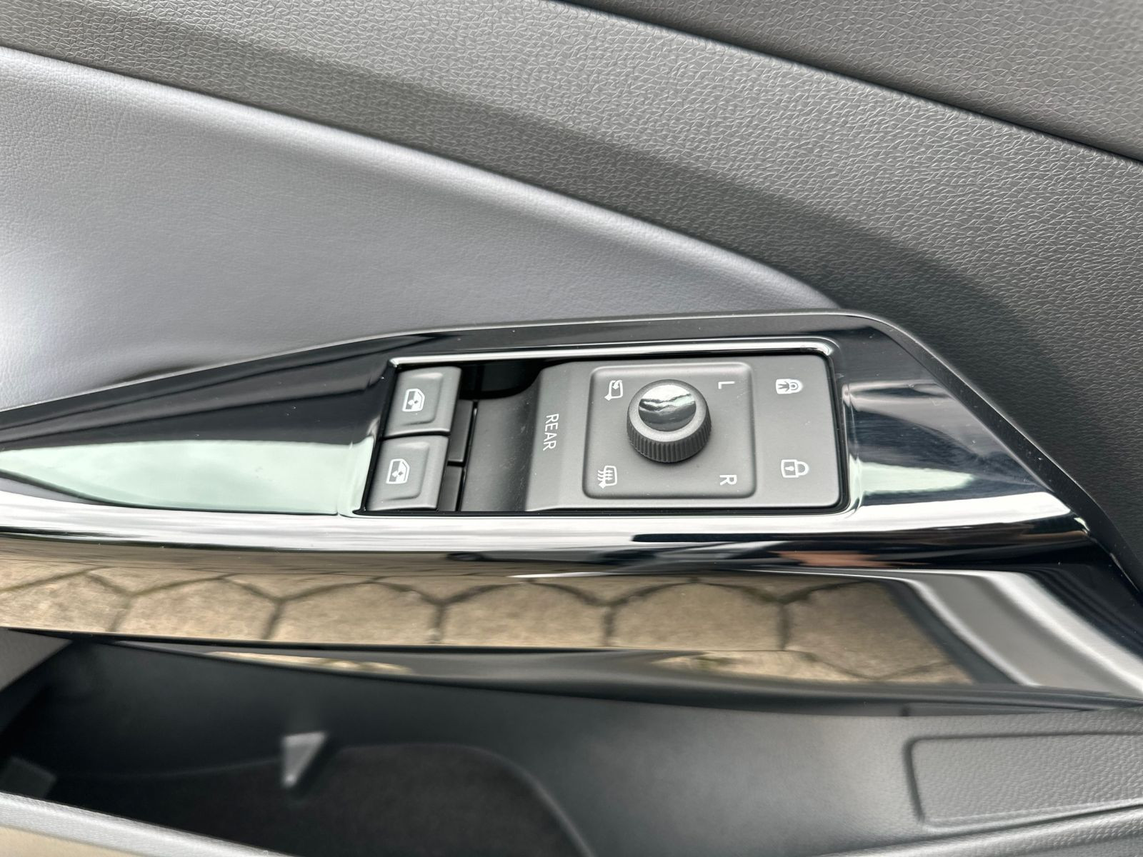 Volkswagen - ID.4_16
