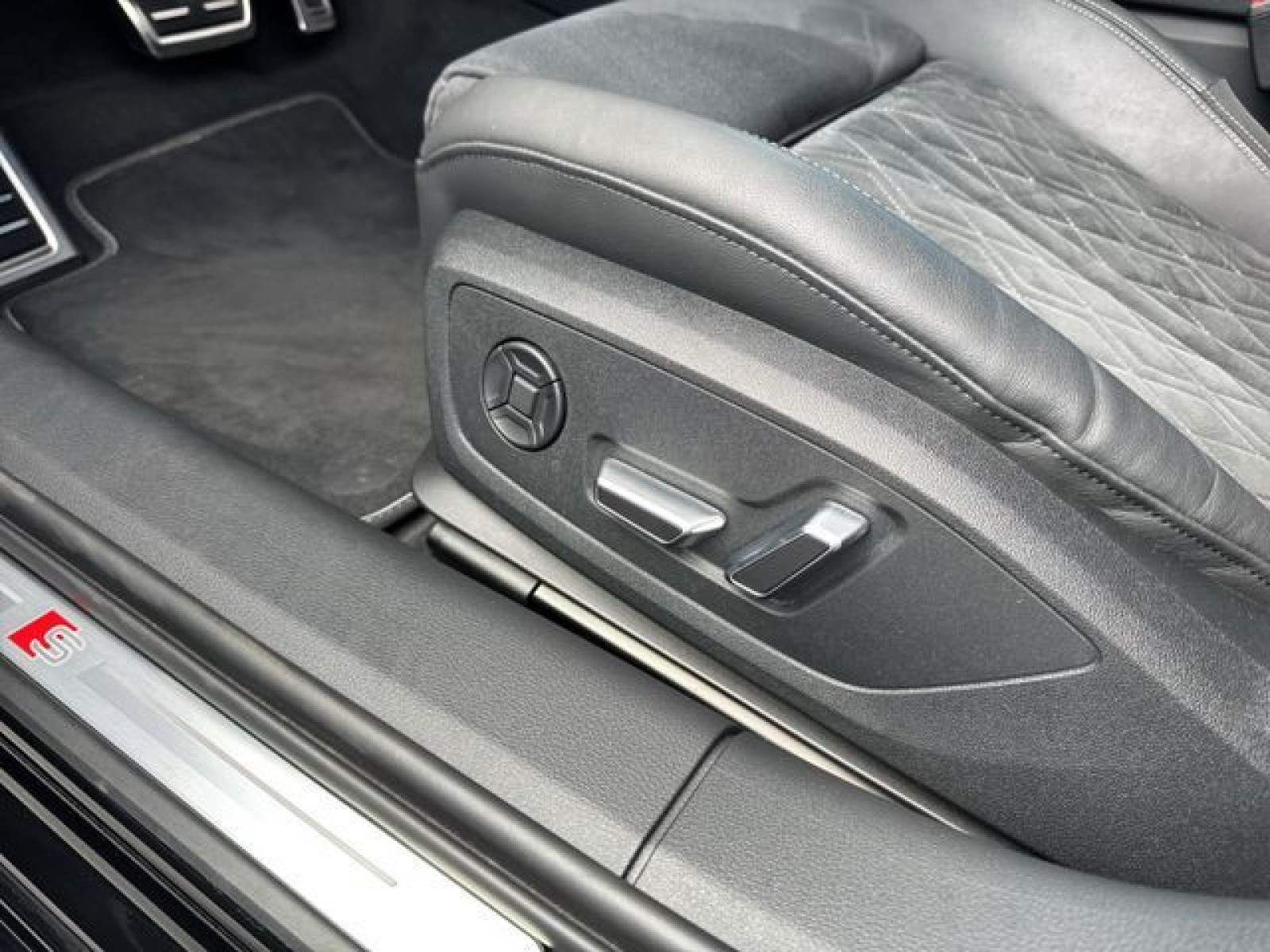 Audi - S6 Avant_26 Audi - S6 Avant_26