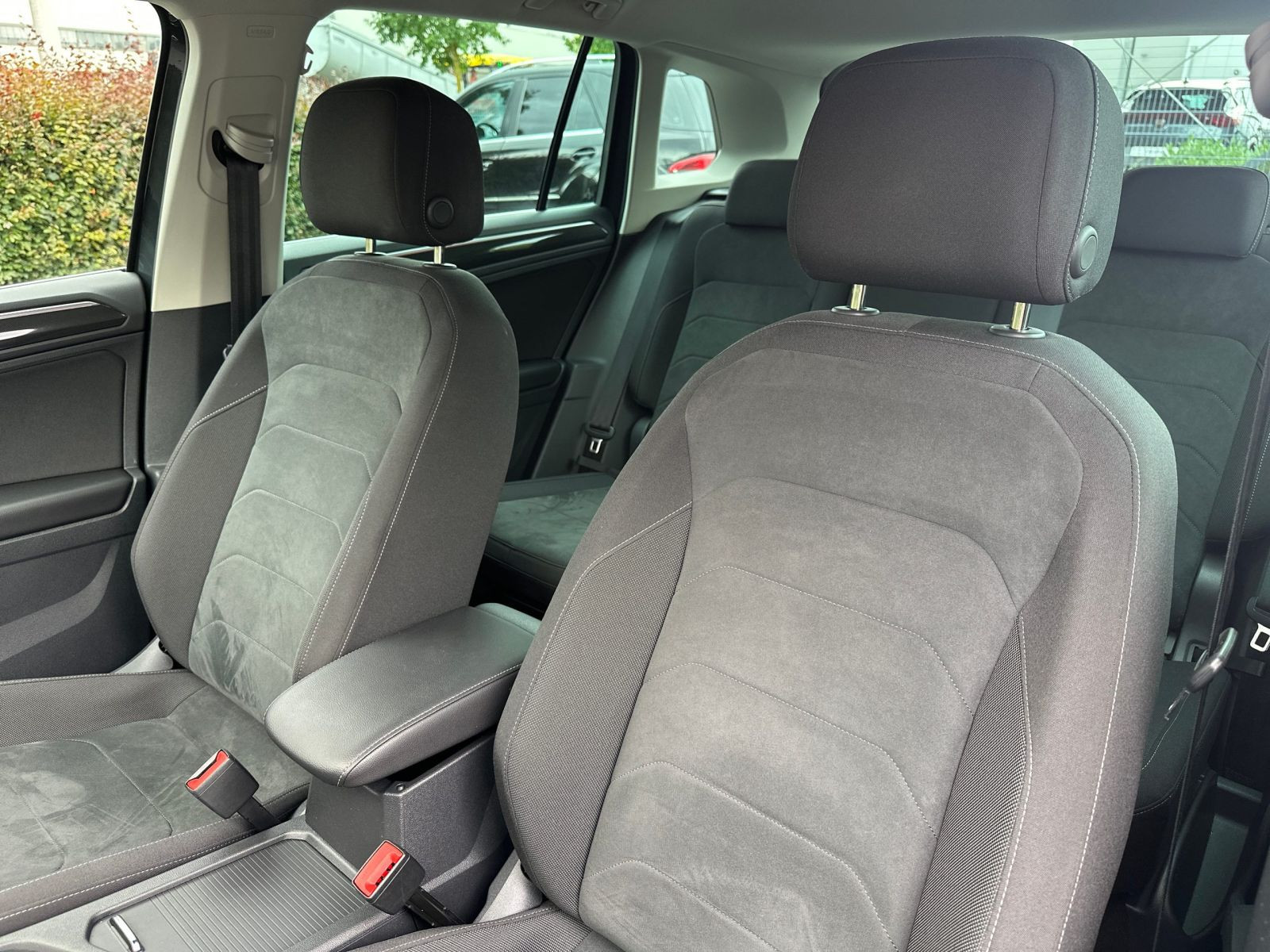 Volkswagen - Tiguan_11