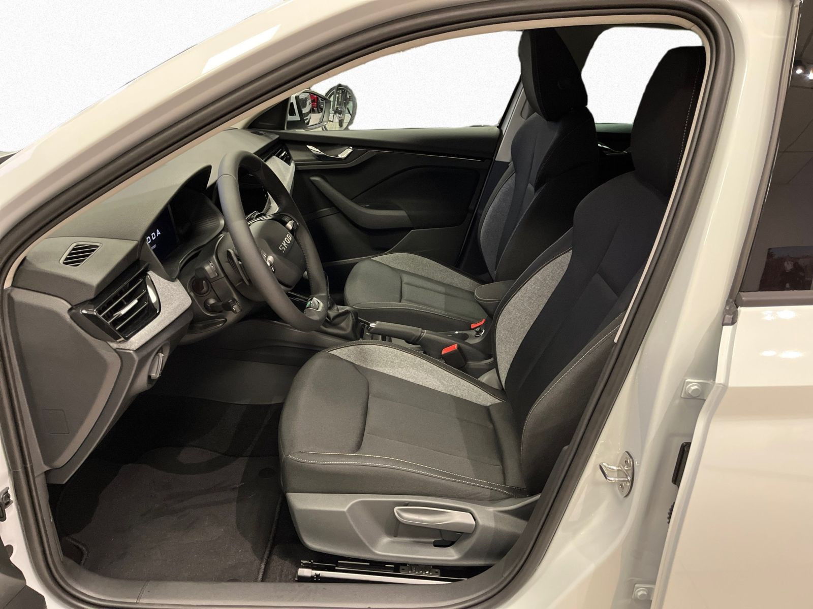 Škoda - Scala_10