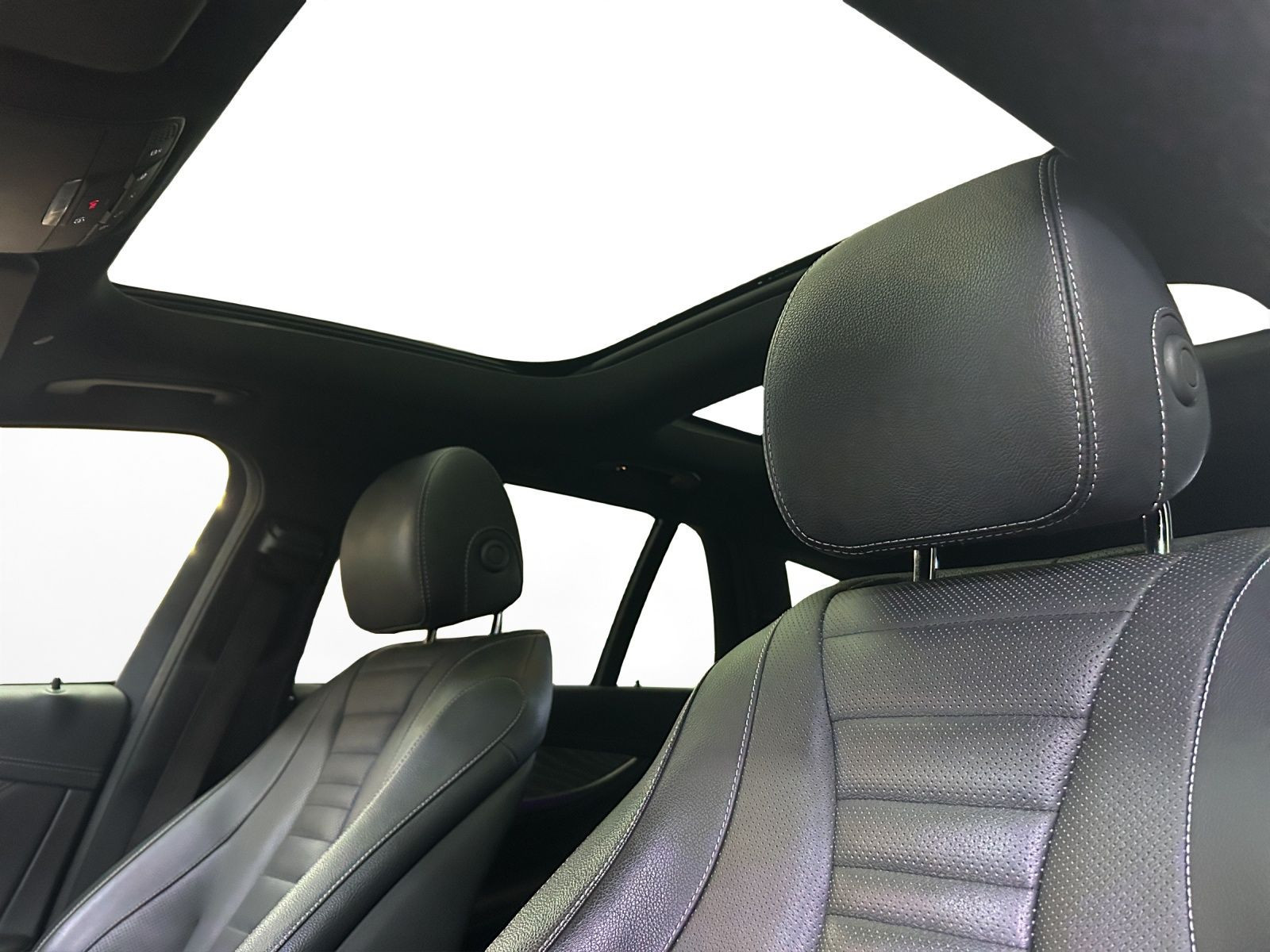 Mercedes-Benz - E 400_9