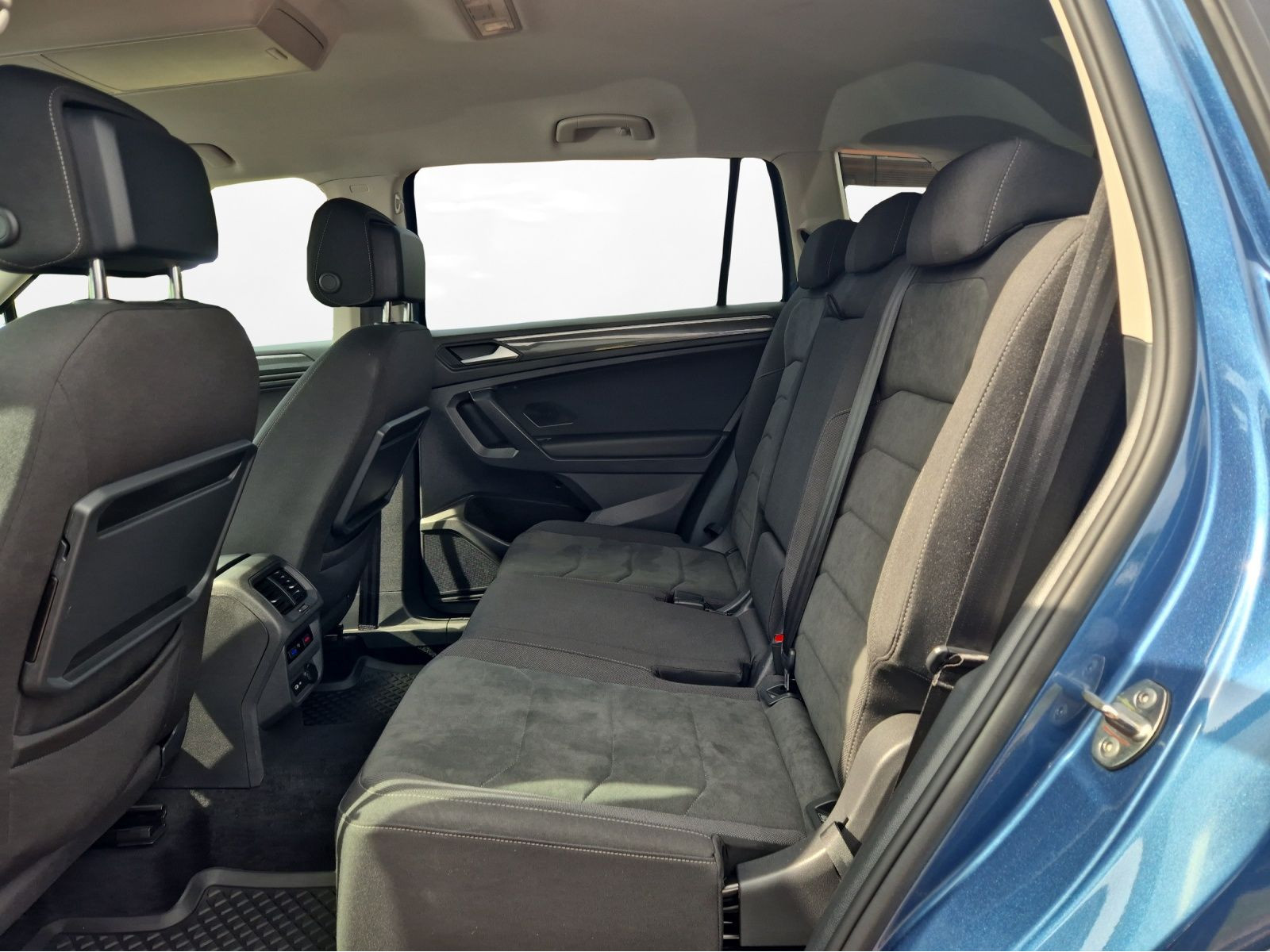 Volkswagen - Tiguan Allspace_5