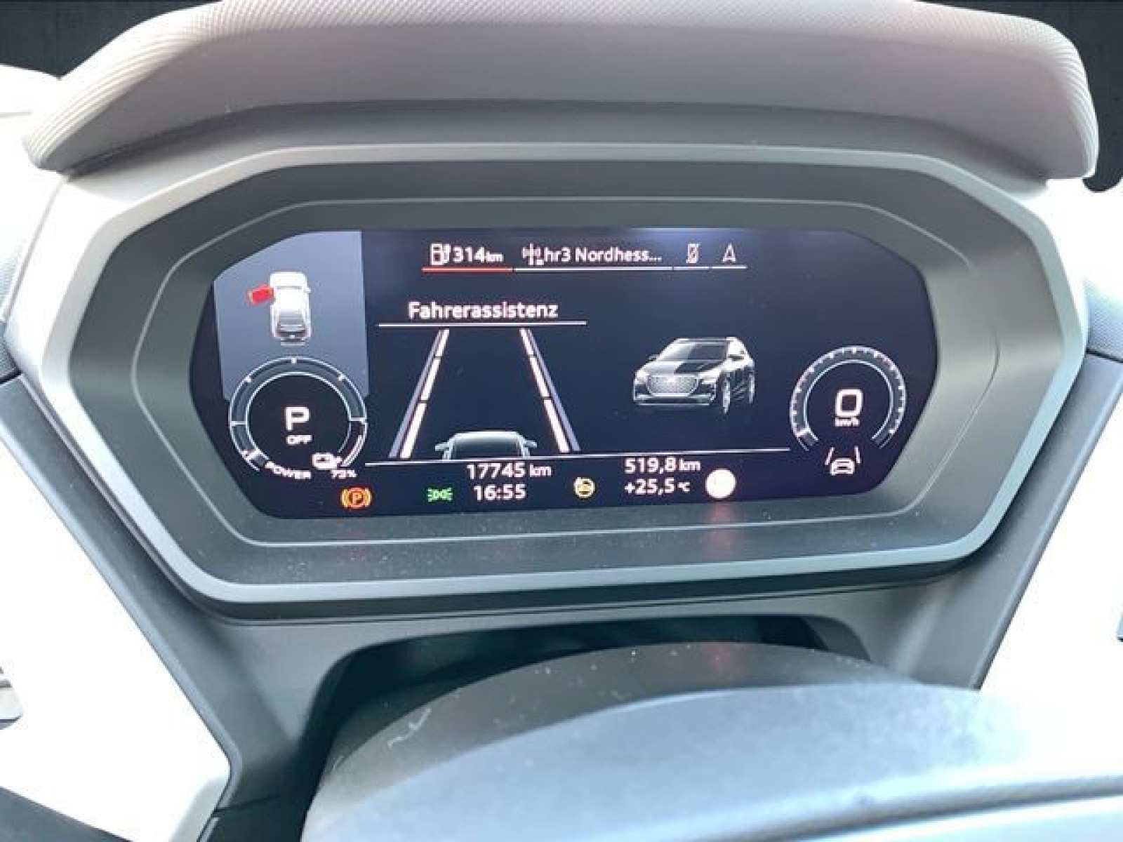 Audi - Q4 e-tron_13