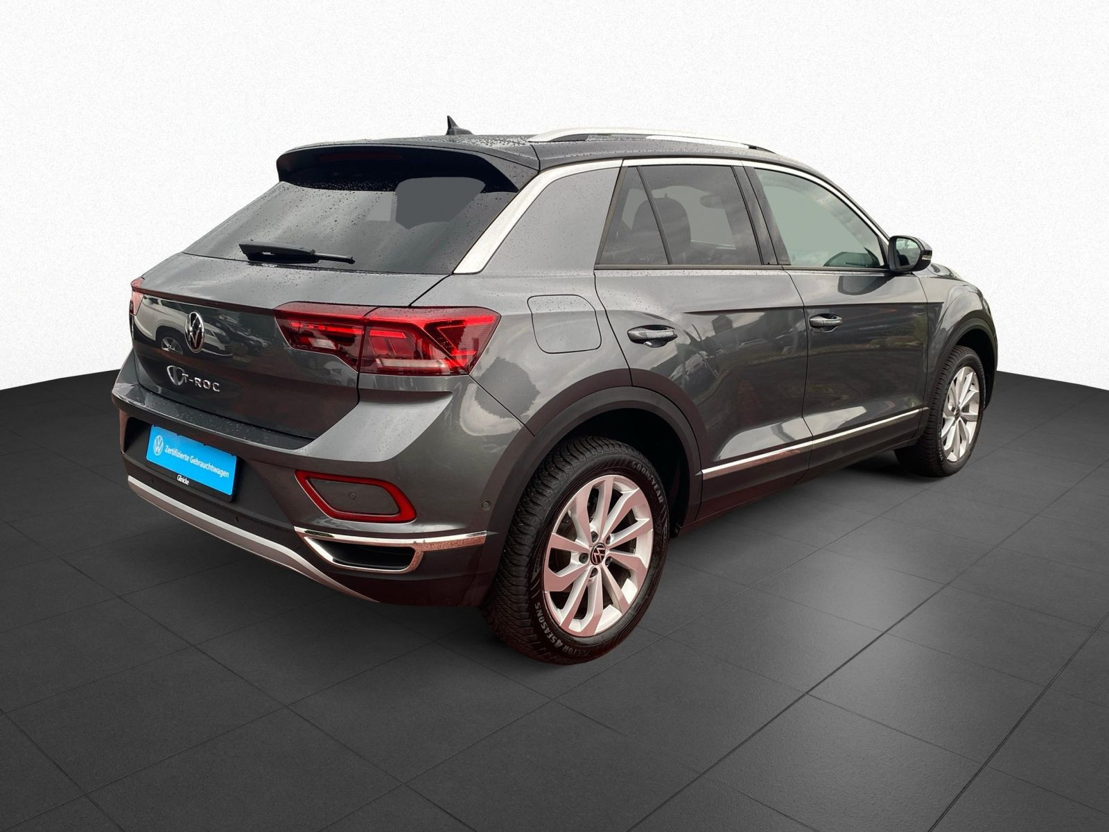 Volkswagen - T-Roc_4