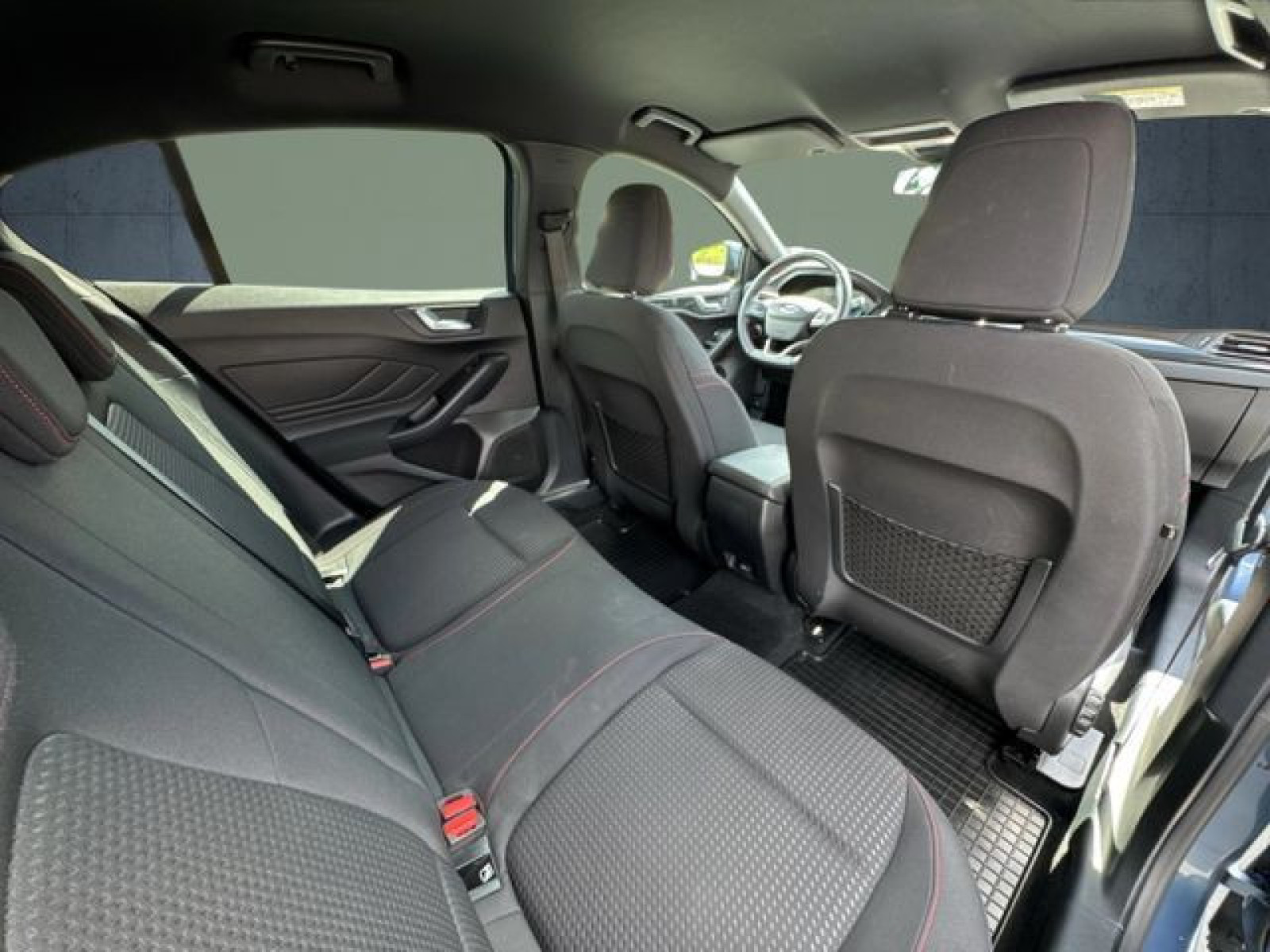 Ford - Focus_18